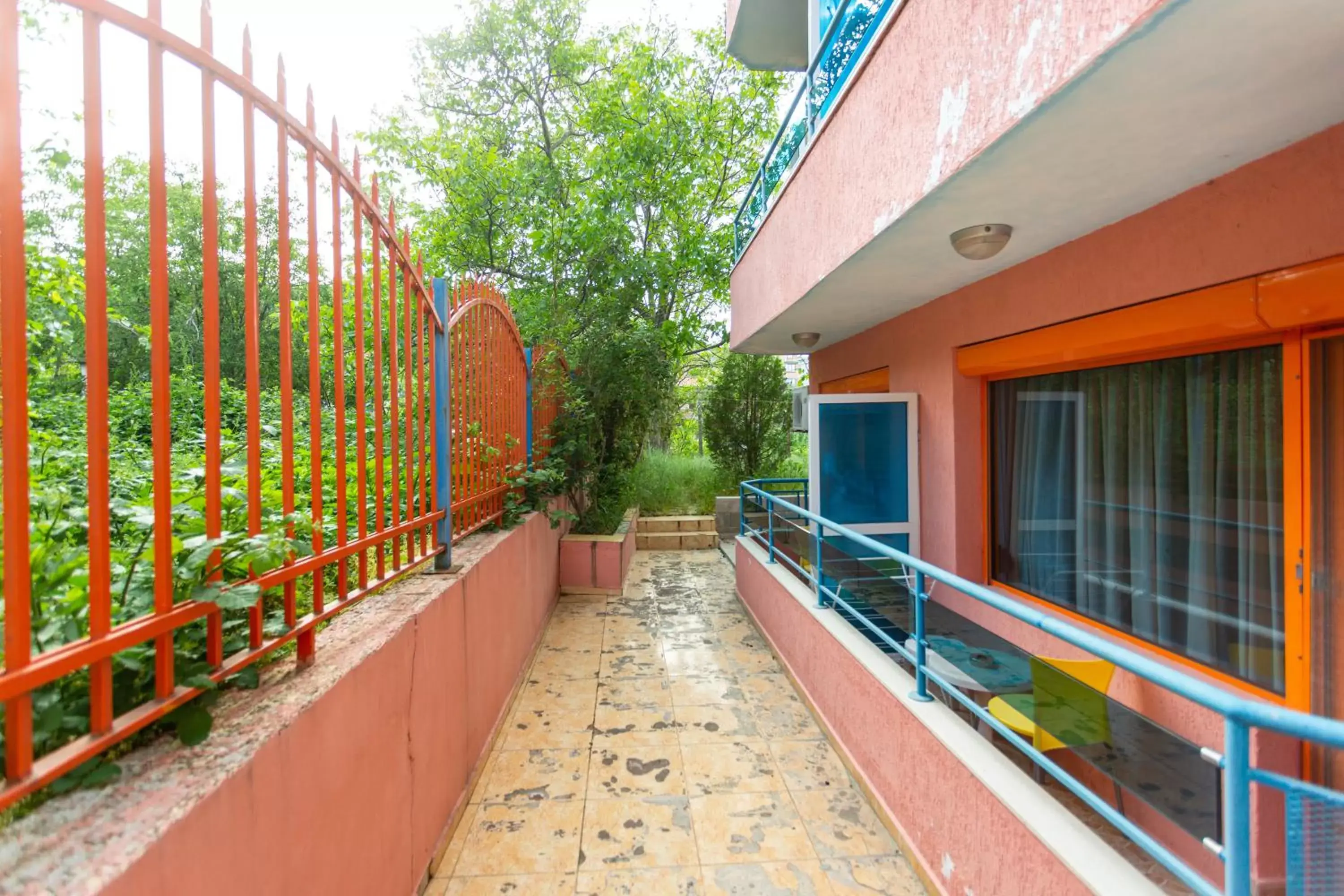 Patio, Balcony/Terrace in Family Hotel Jemelly