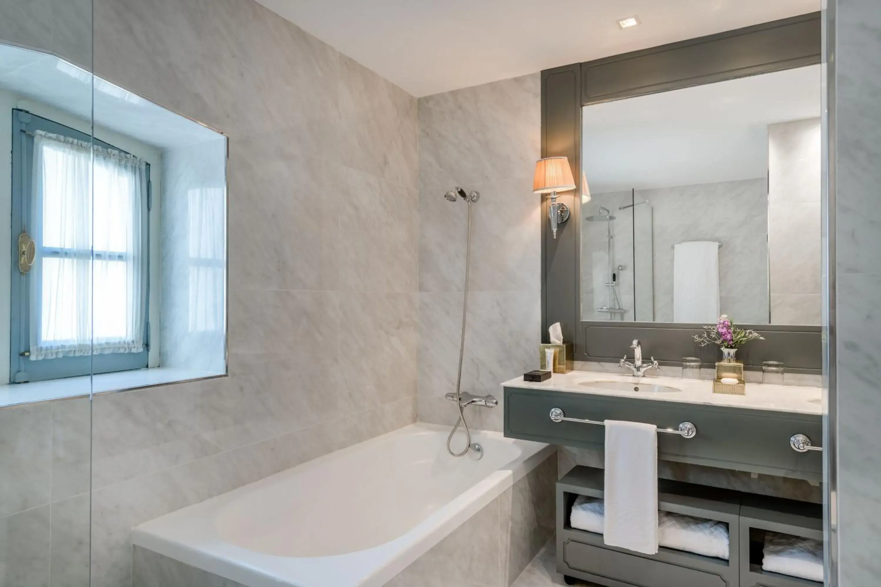 Bathroom in Santo Mauro, a Luxury Collection Hotel, Madrid