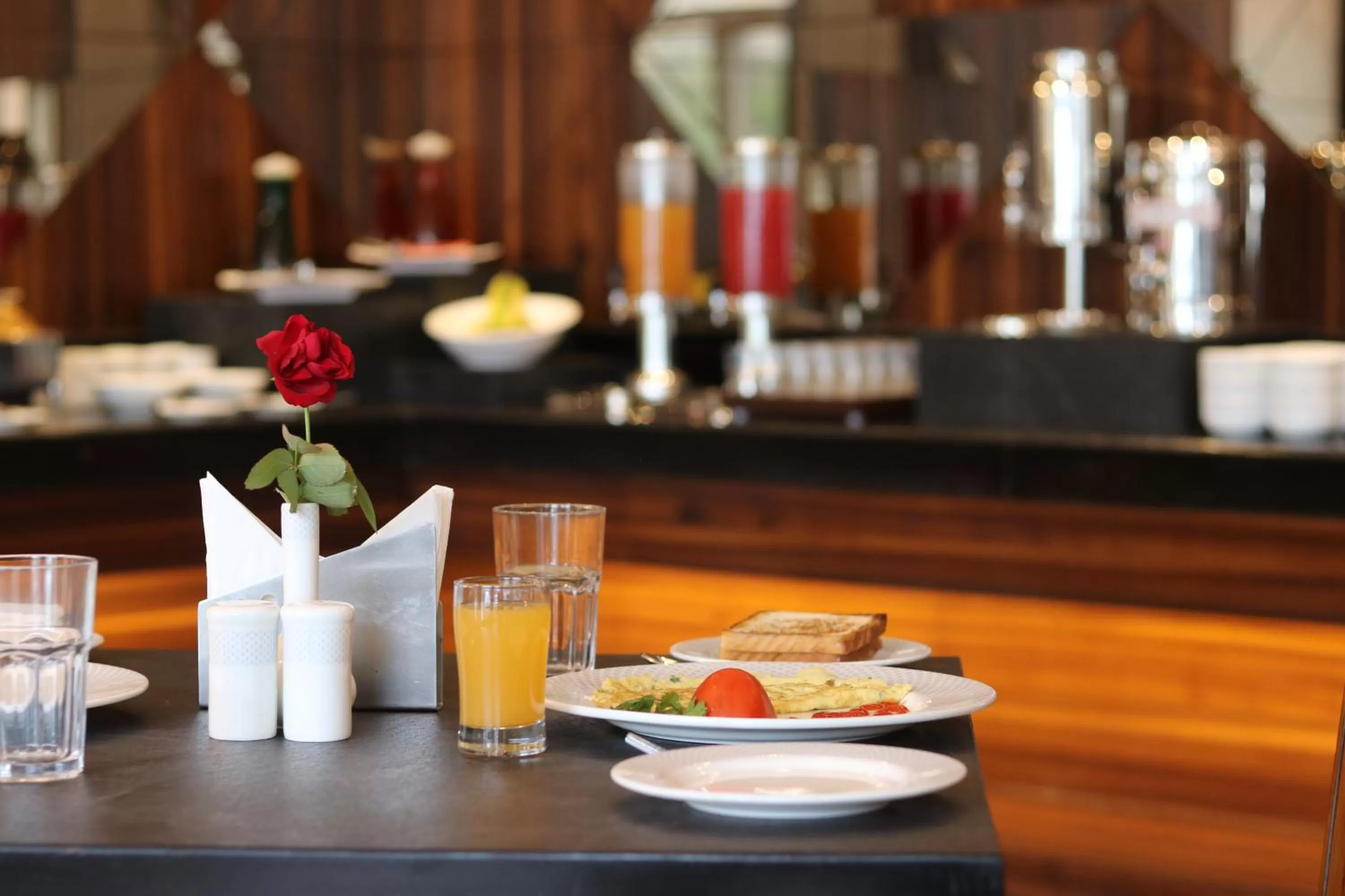 Food and drinks in 7 Apple Resort Lonavala