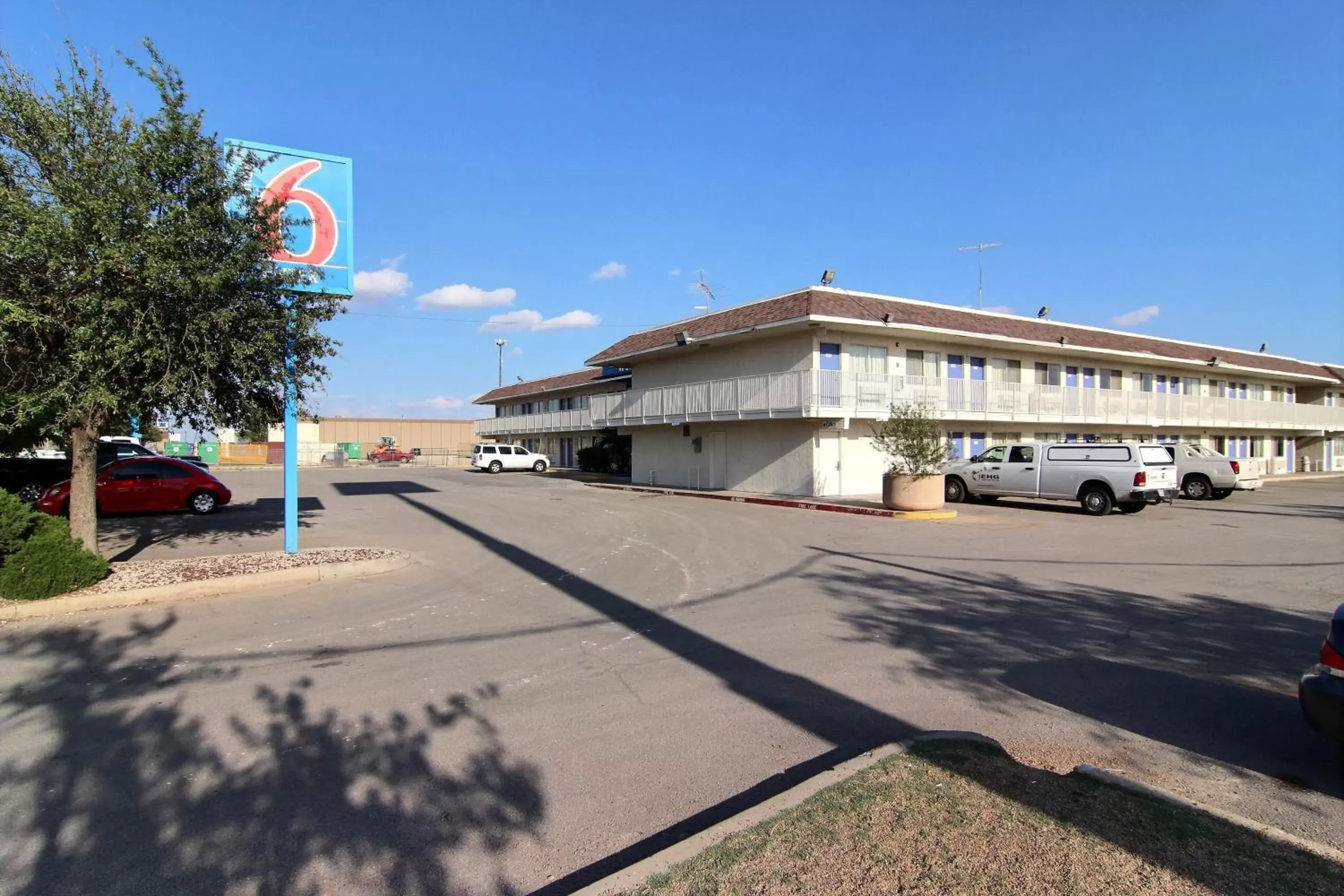 Facade/entrance, Property Building in Motel 6-Odessa, TX