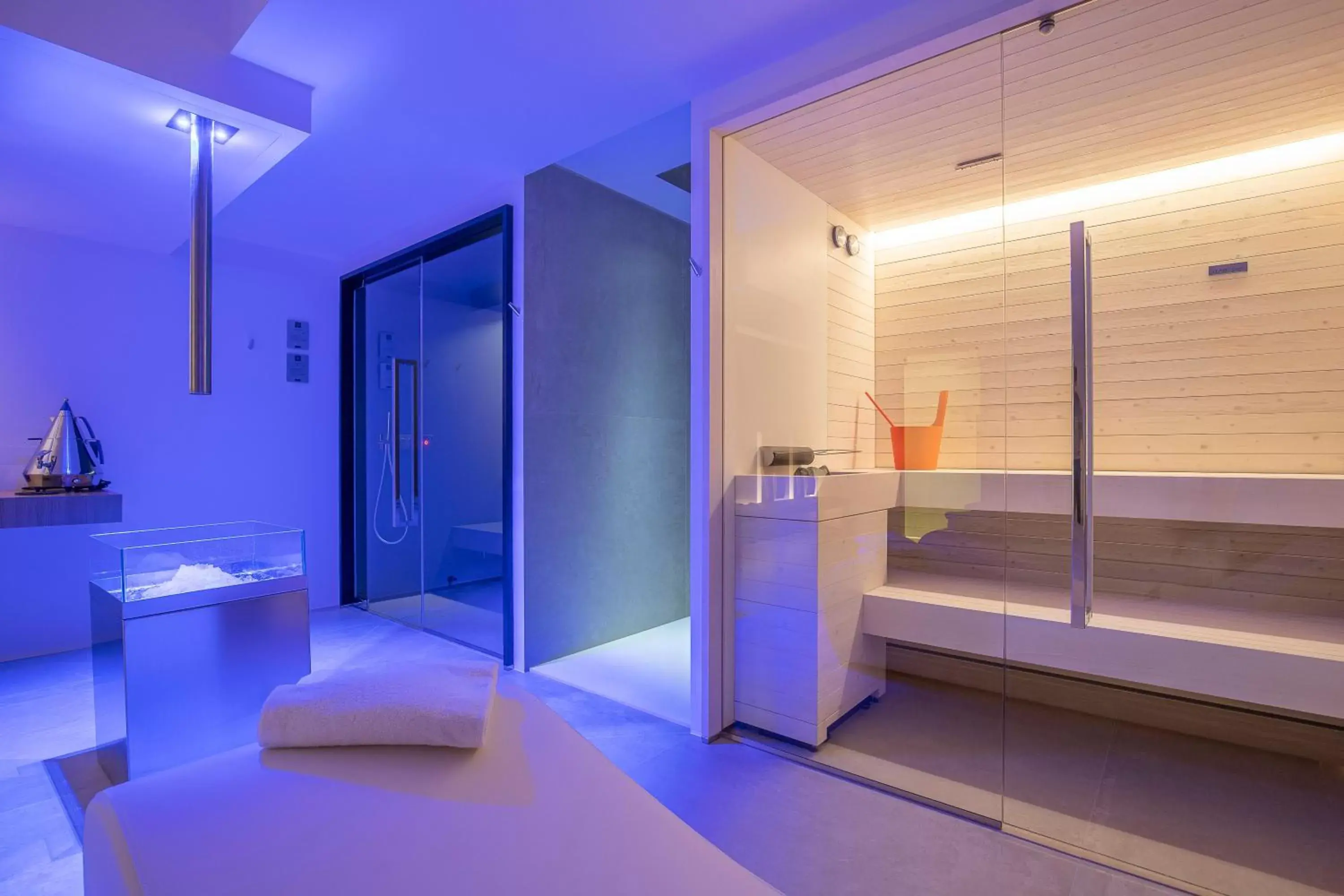 Spa and wellness centre/facilities, Bathroom in Hotel Giberti & Spa