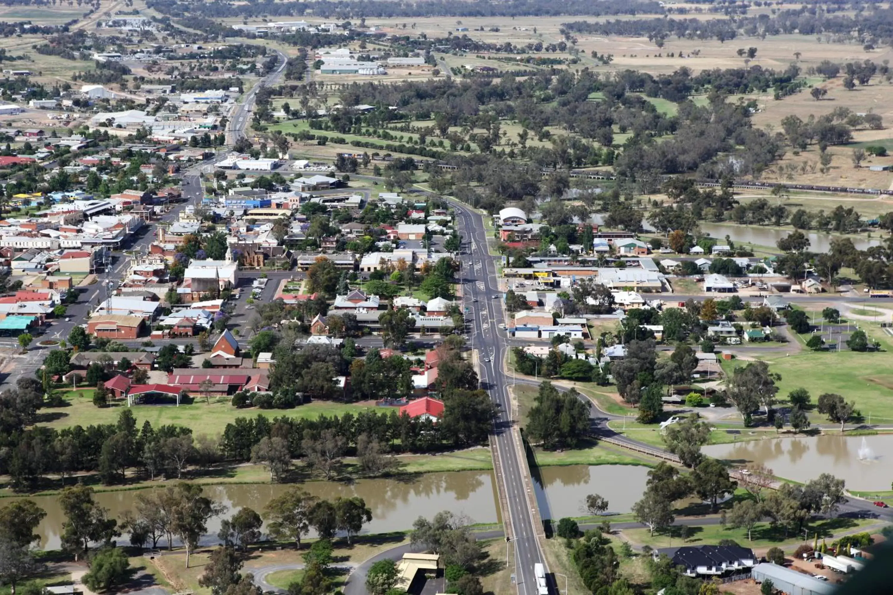 Bird's eye view, Bird's-eye View in Forbes Victoria Inn