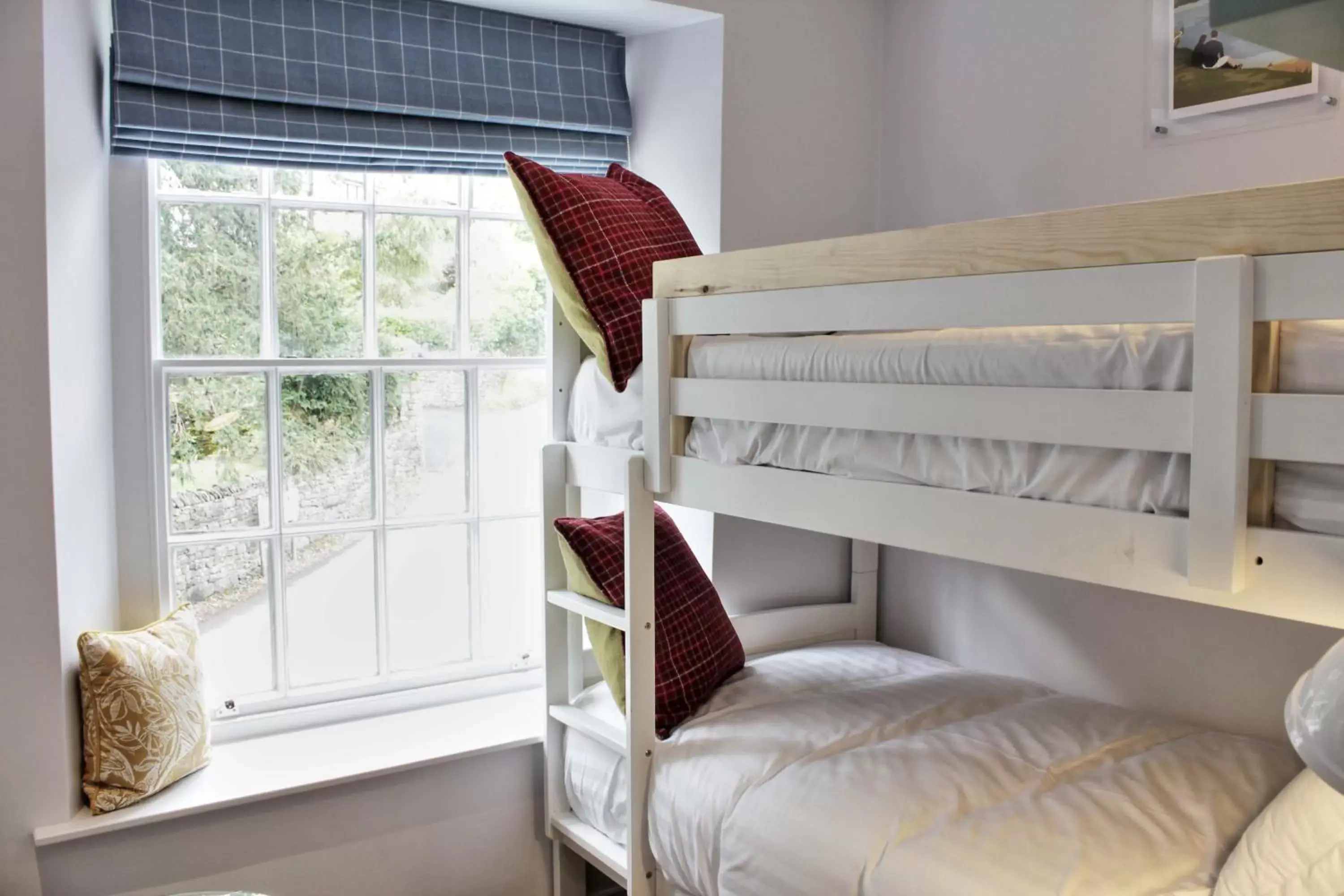 Bunk Bed in The Wheatsheaf Inn