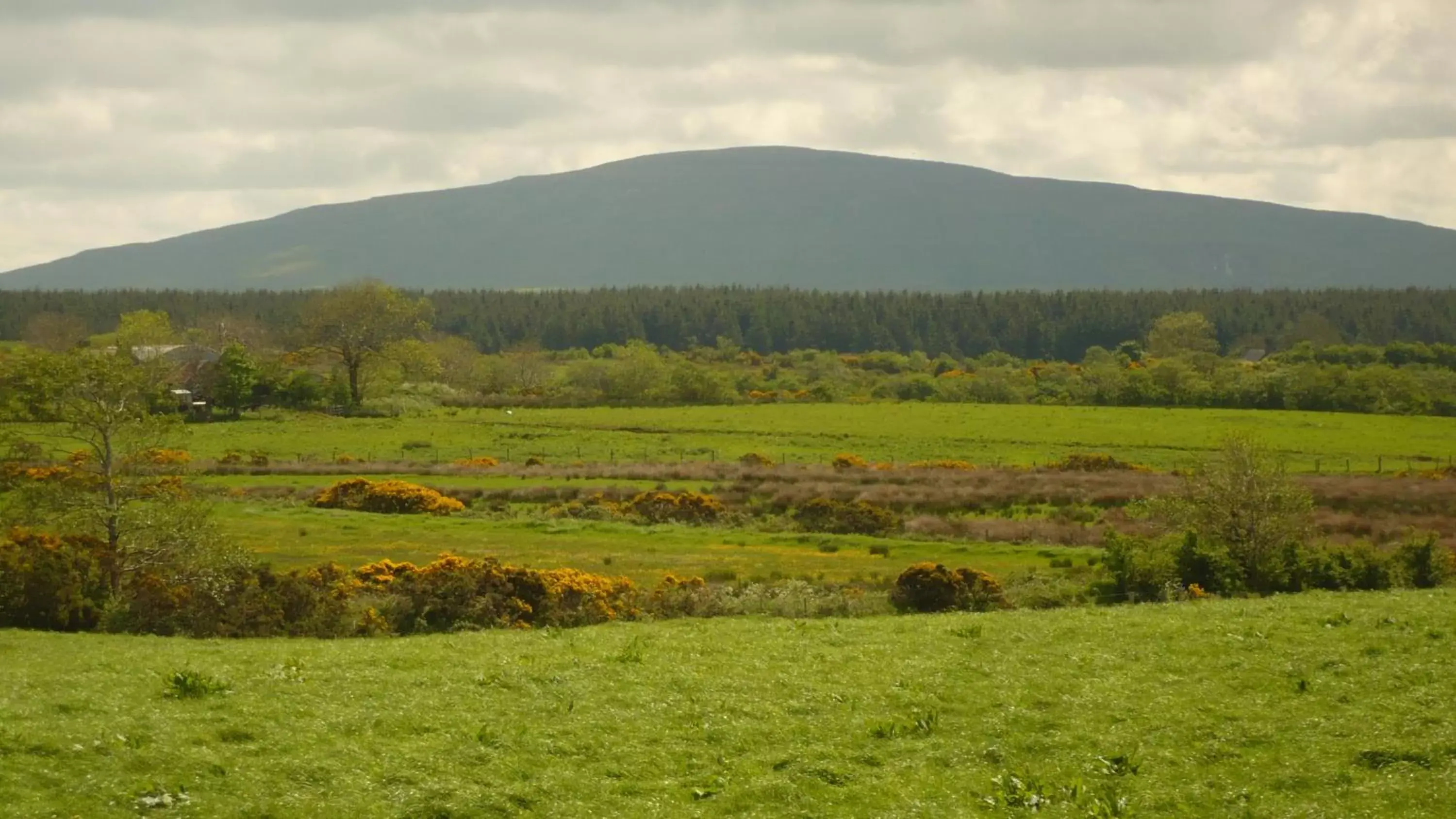 Natural Landscape in Maghernahar House B&B