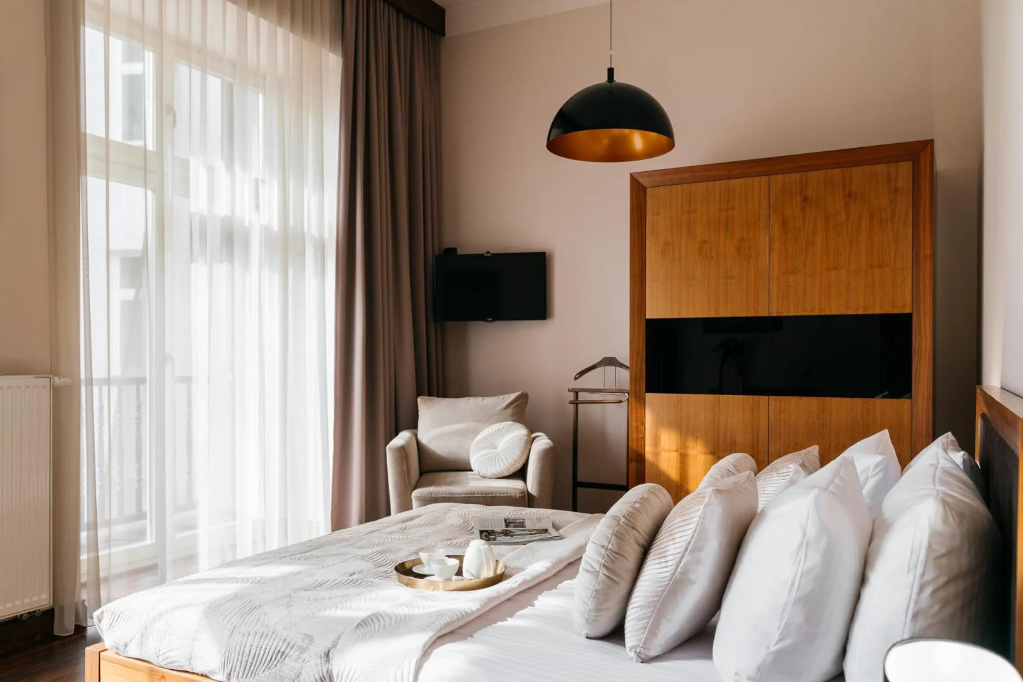 Bed in Topolowa Residence - LoftAffair Collection