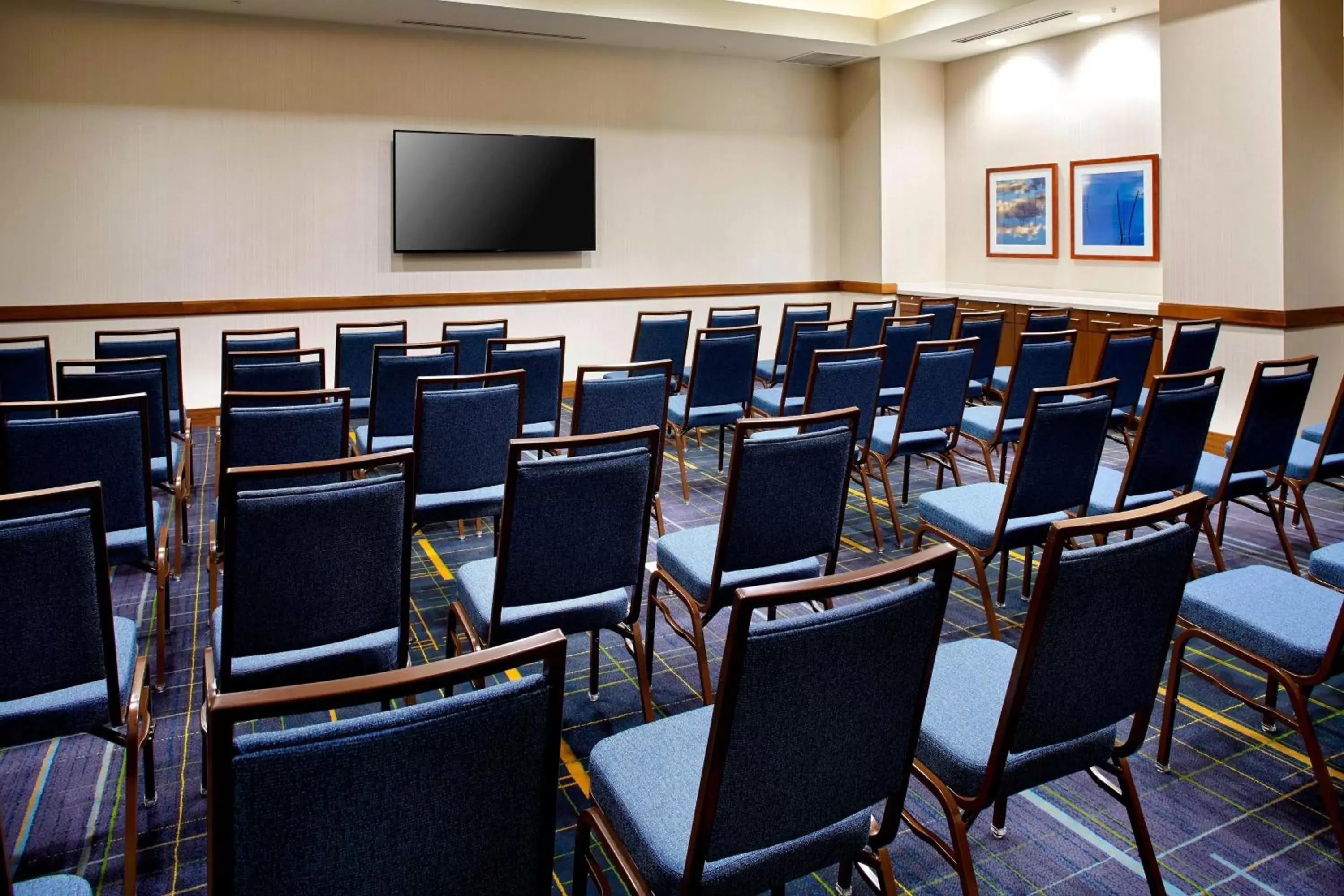 Meeting/conference room in Courtyard by Marriott Orlando Lake Nona
