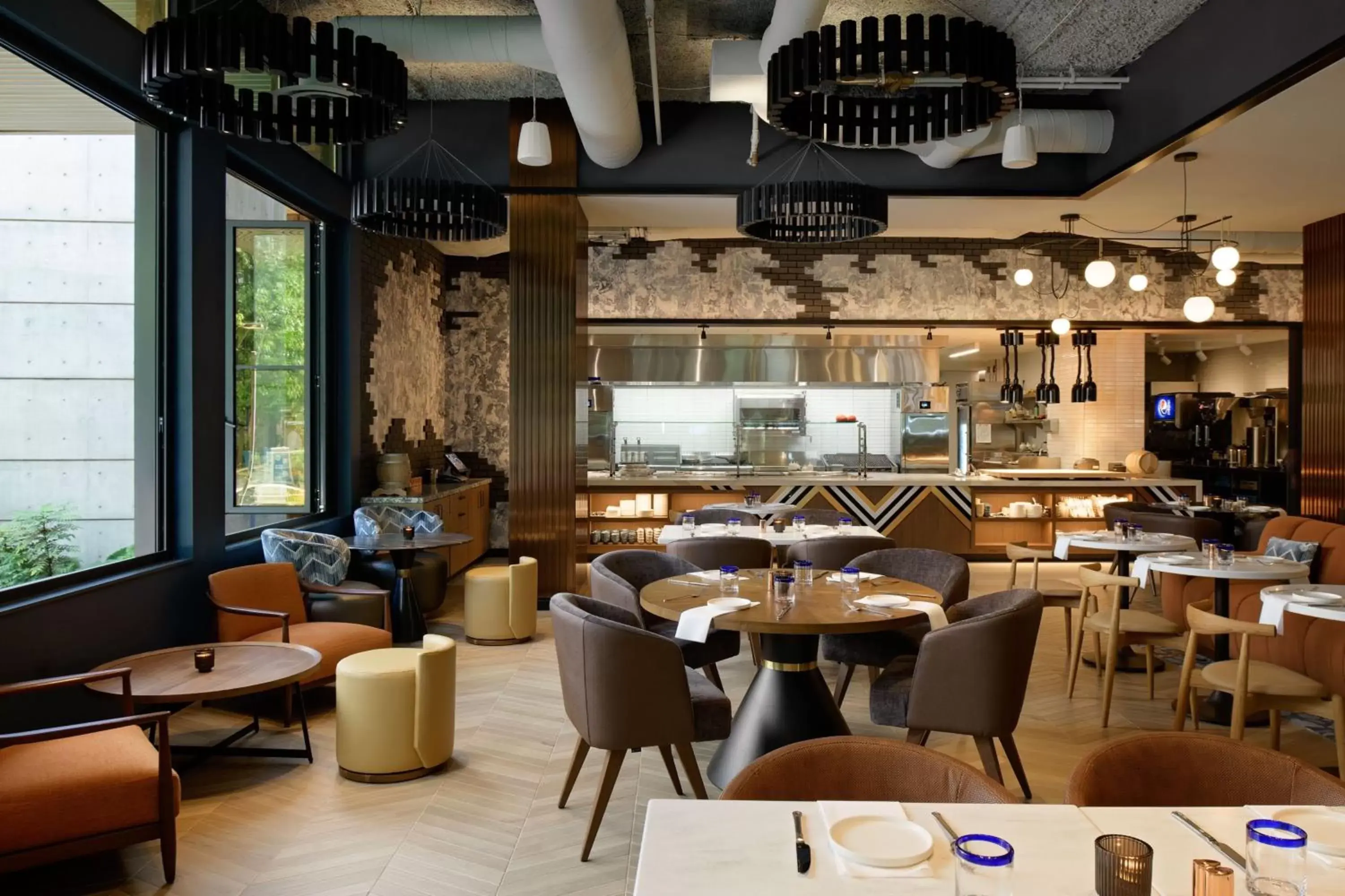 Restaurant/Places to Eat in Astra Hotel, Seattle, A Tribute Portfolio Hotel by Marriott