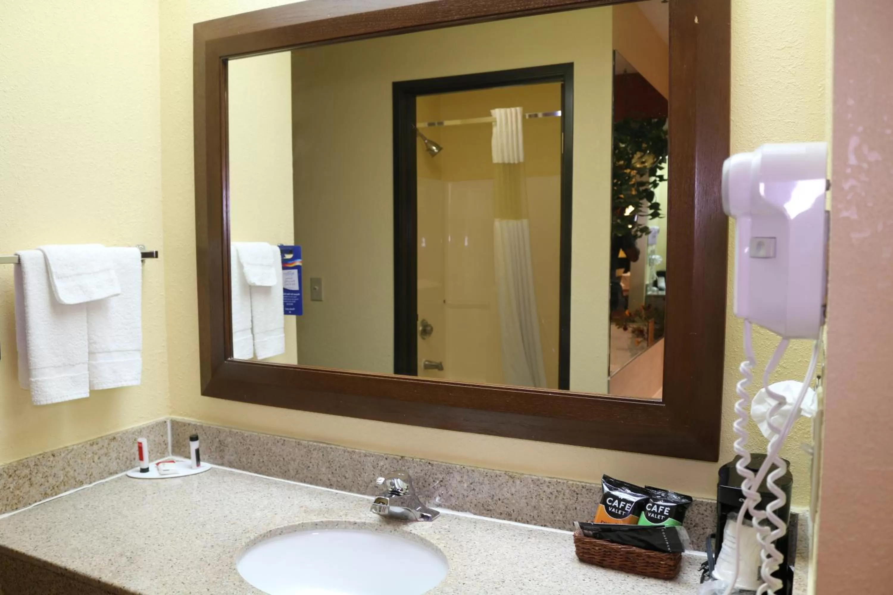 King Studio - Non-Smoking in Baymont by Wyndham Washington Court House