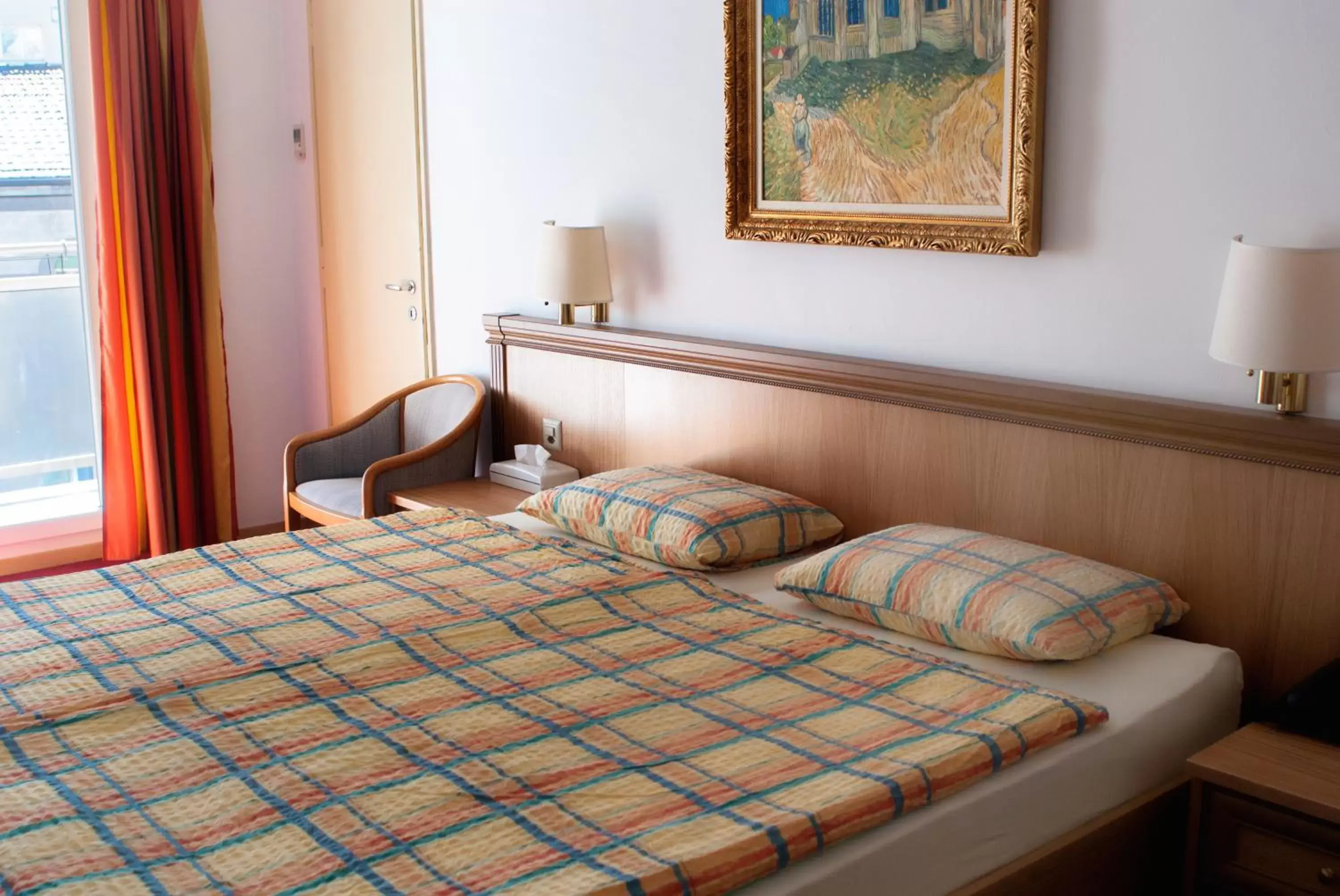 Deluxe Double Room in Hotel Dischma - FREE BUS AND TRAIN TICKET Deluxe Double Room in Hotel Dischma - FREE BUS AND TRAIN TICKET