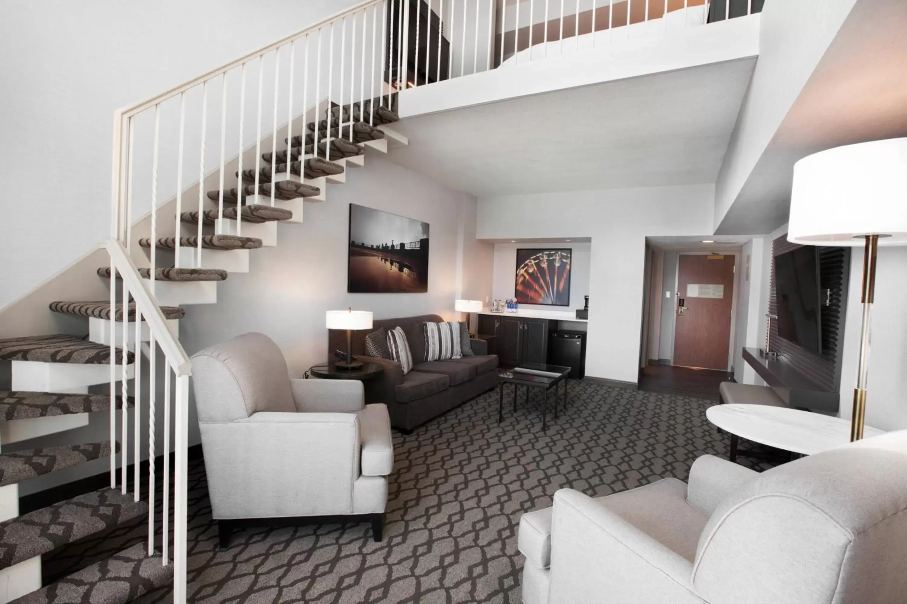 Bedroom, Seating Area in Niagara Falls Marriott Fallsview Hotel & Spa