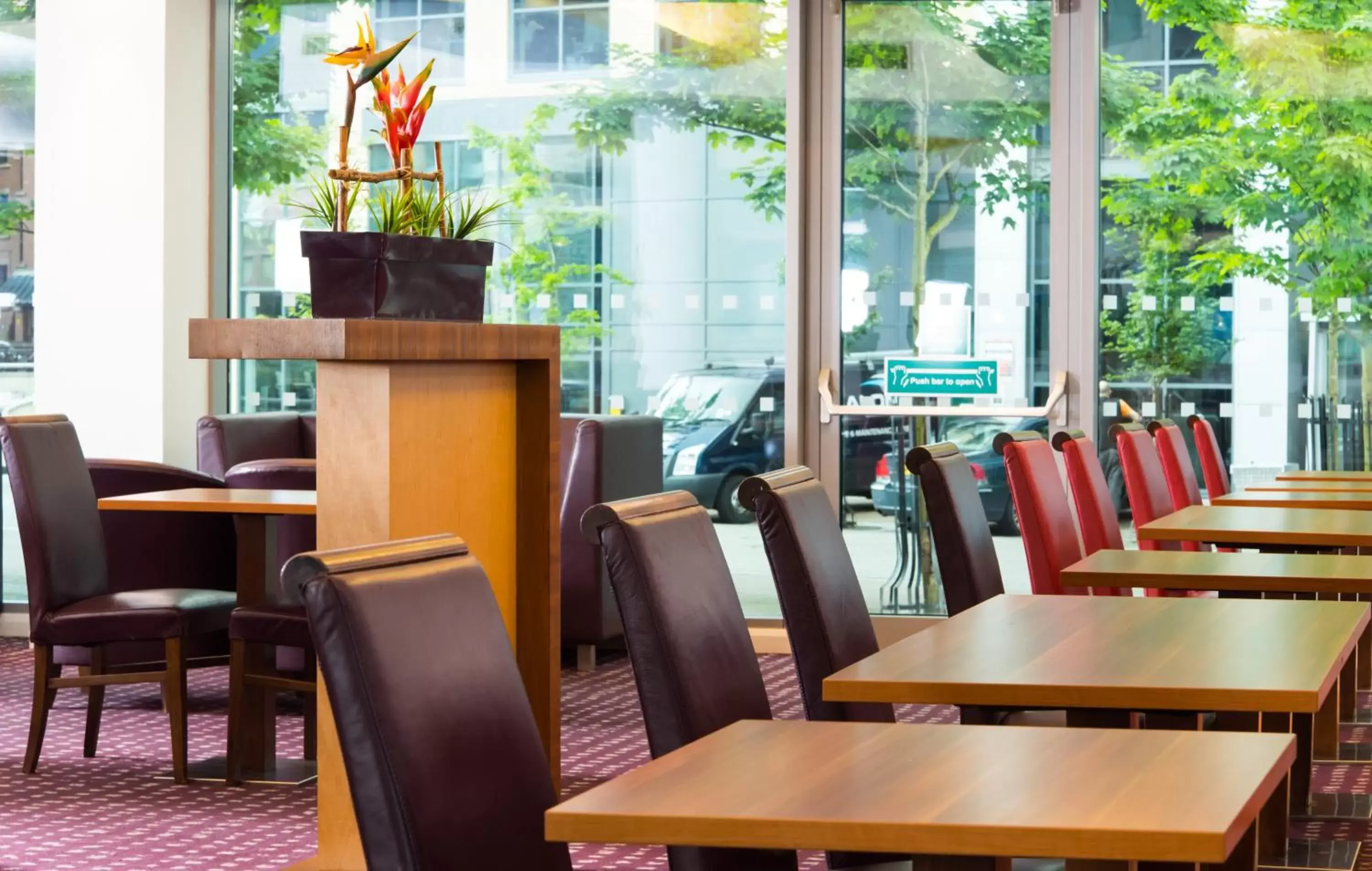 Breakfast, Restaurant/Places to Eat in Holiday Inn Express Newcastle City Centre, an IHG Hotel