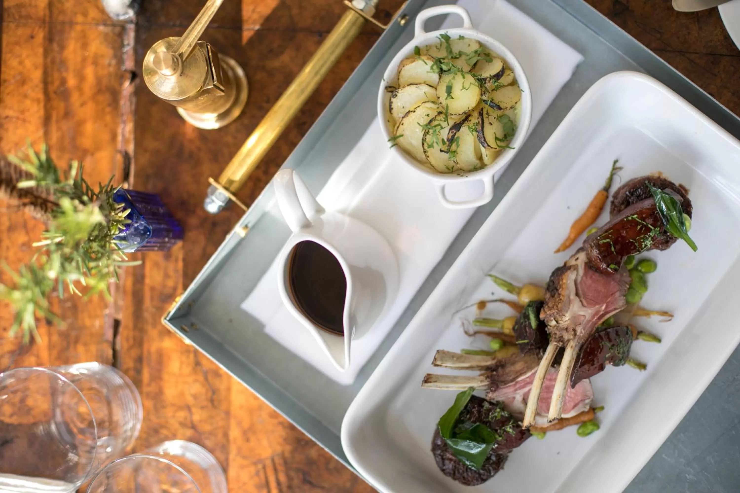 Restaurant/places to eat in The Goodwood Hotel