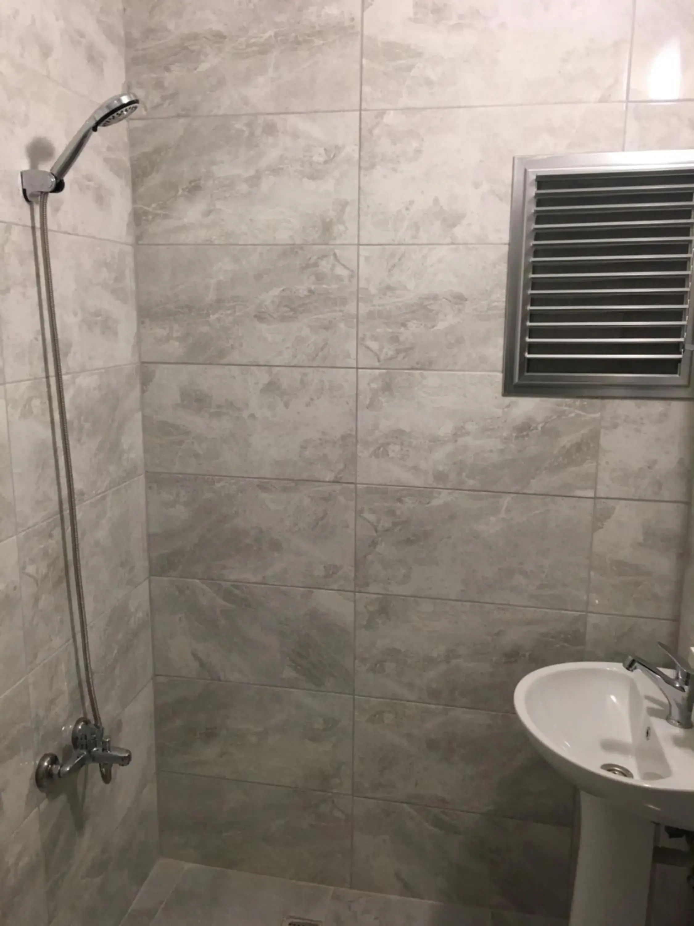 Shower, Bathroom in Sultan Hostel&Guest House