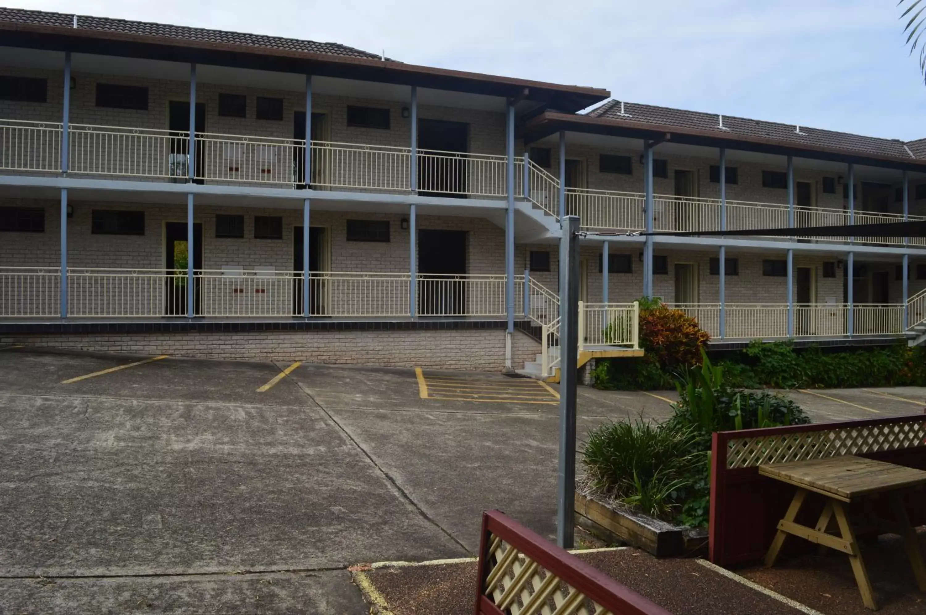 Property building in Excelsior Motor Inn Property building in Excelsior Motor Inn