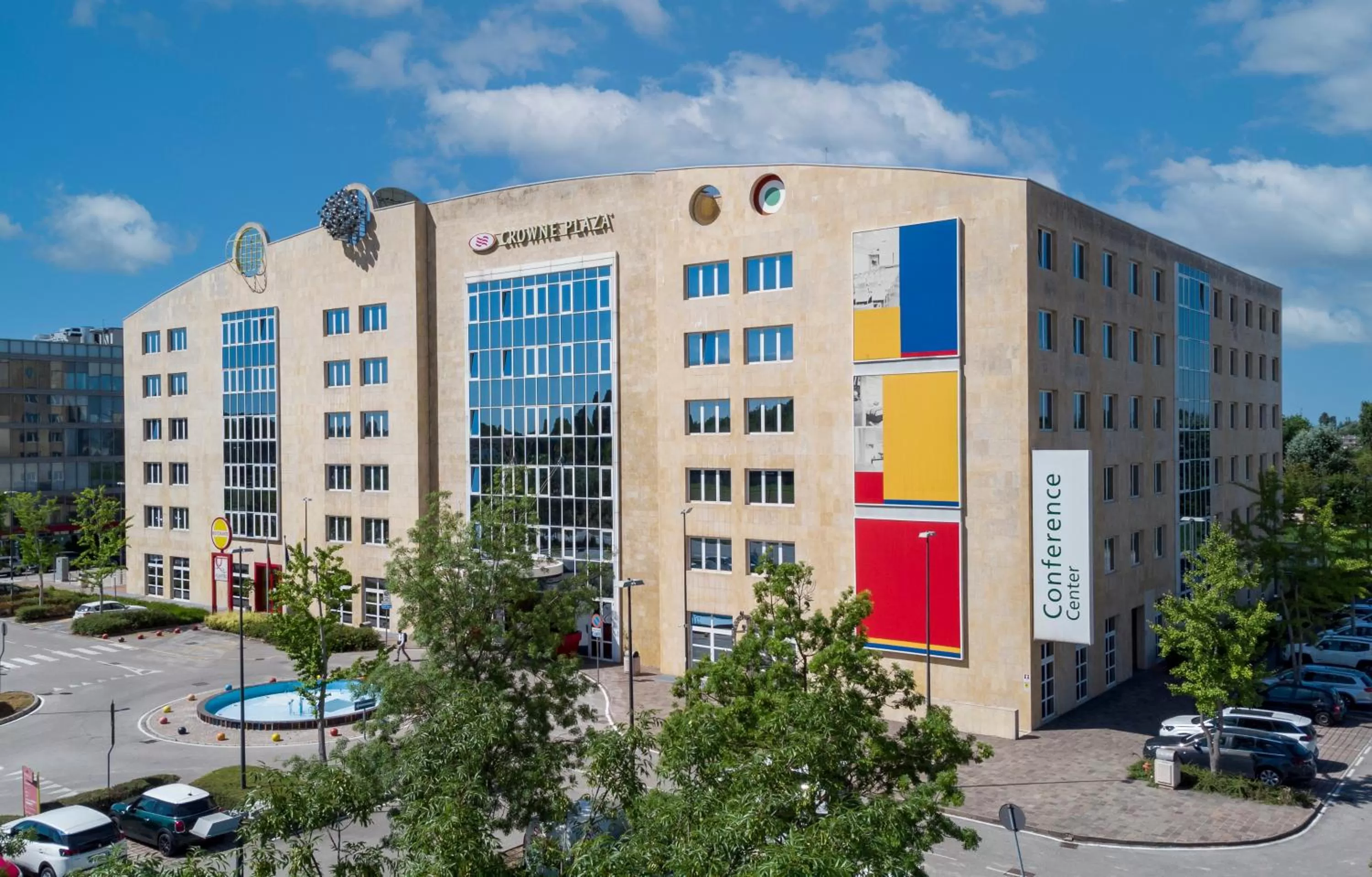 Facade/entrance in Crowne Plaza Padova by IHG