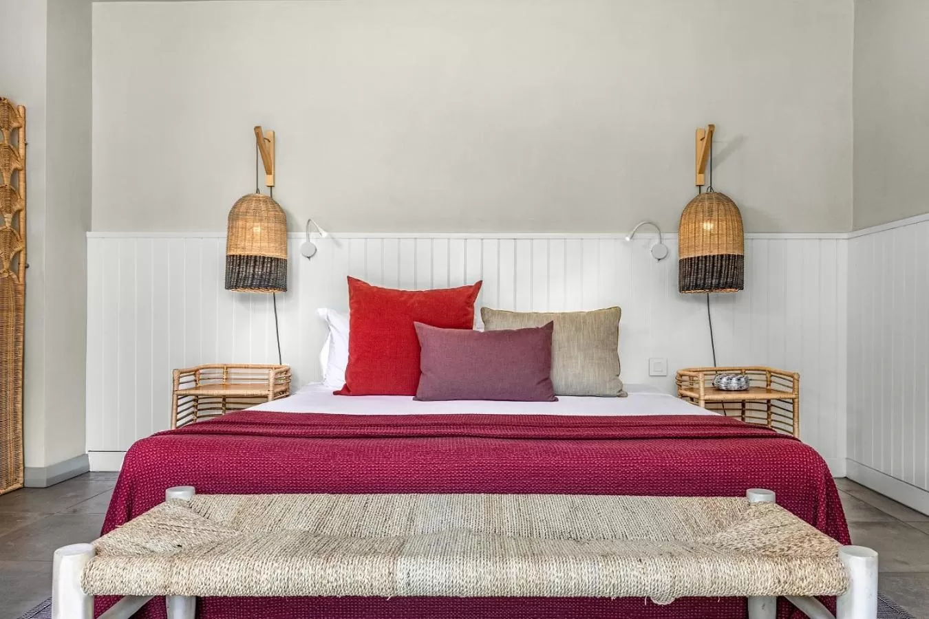 Bed in Lagoon Attitude (Adults Only)