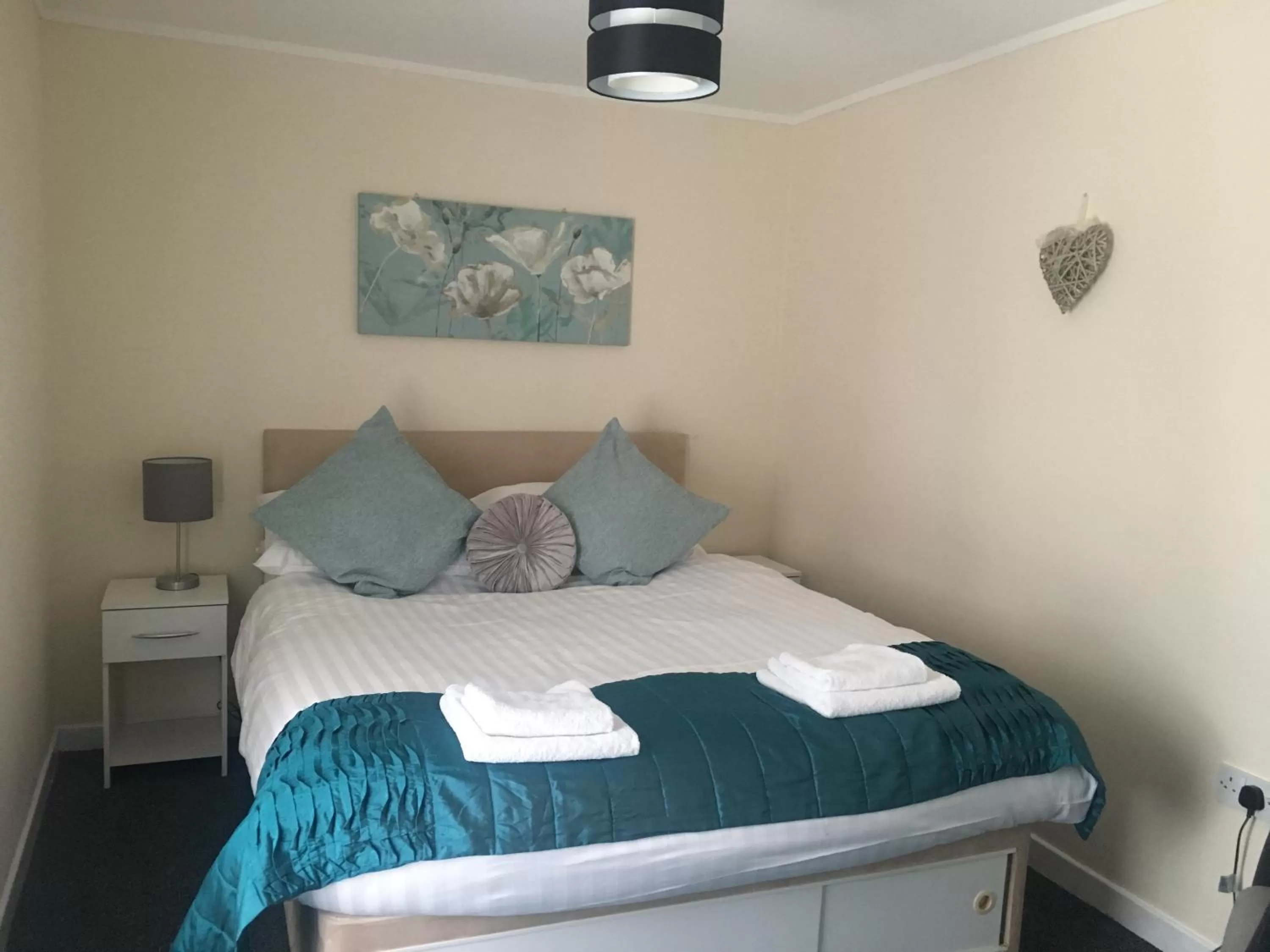 Bed in The Crown Hotel