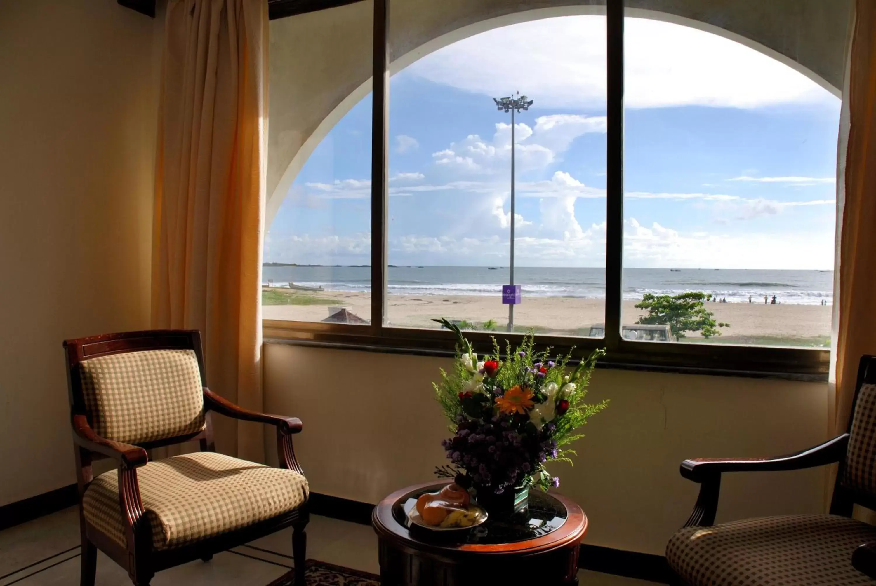 Seating Area in Paradise Isle Beach Resort