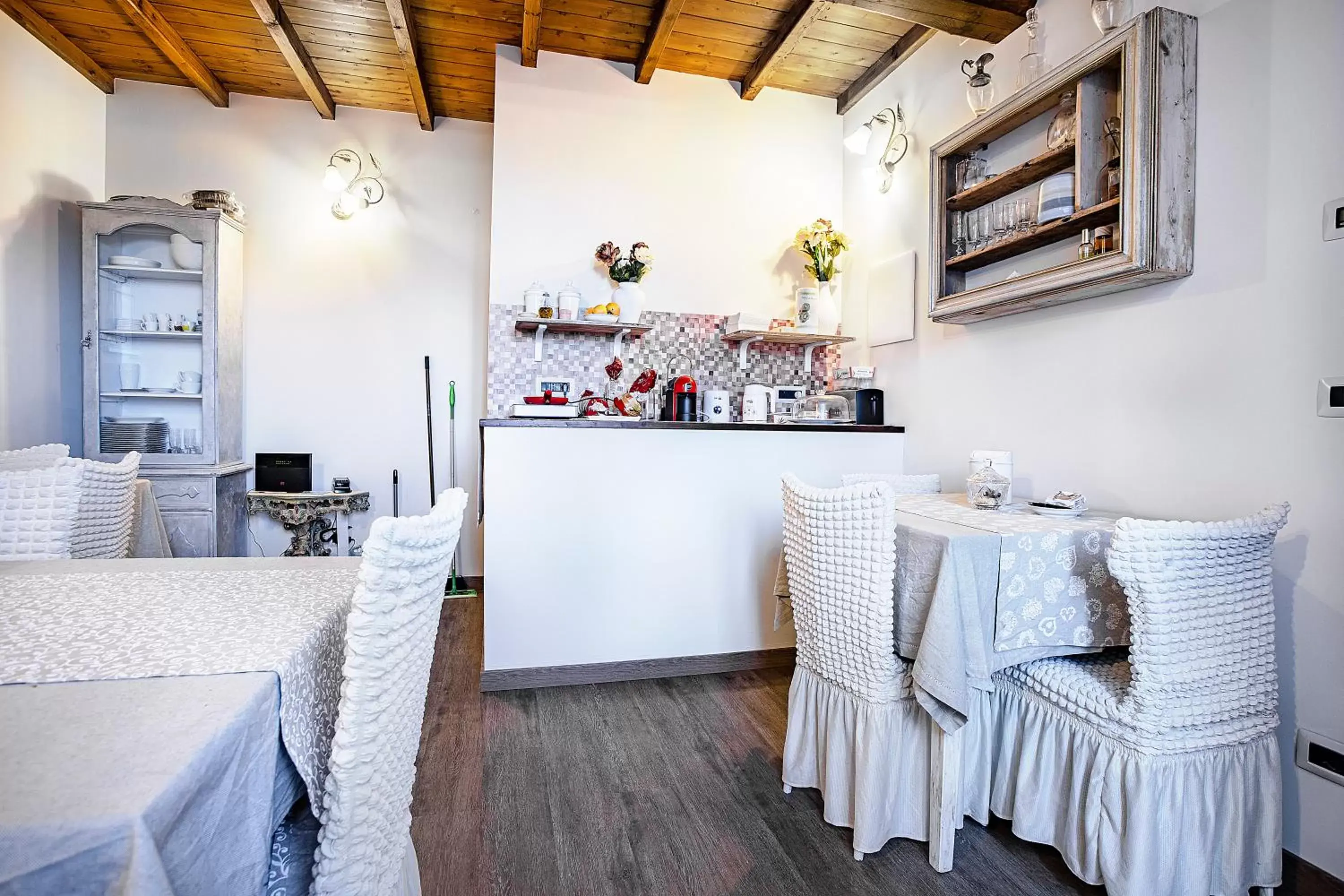 Restaurant/Places to Eat in Il Castagno