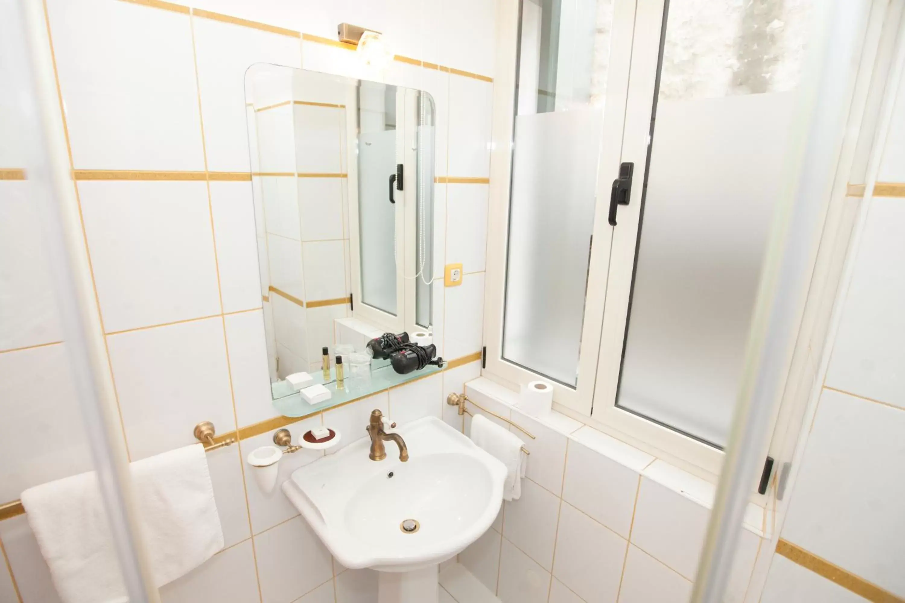 Shower, Bathroom in Hotel Peristil