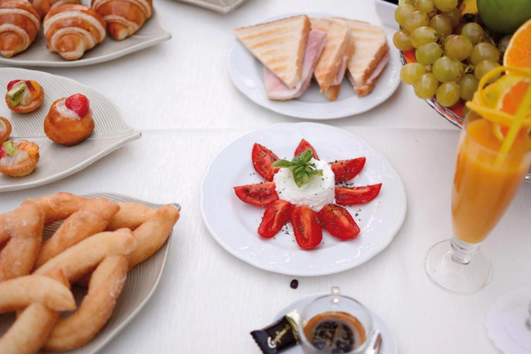 Restaurant/places to eat in Hotel Capizzo