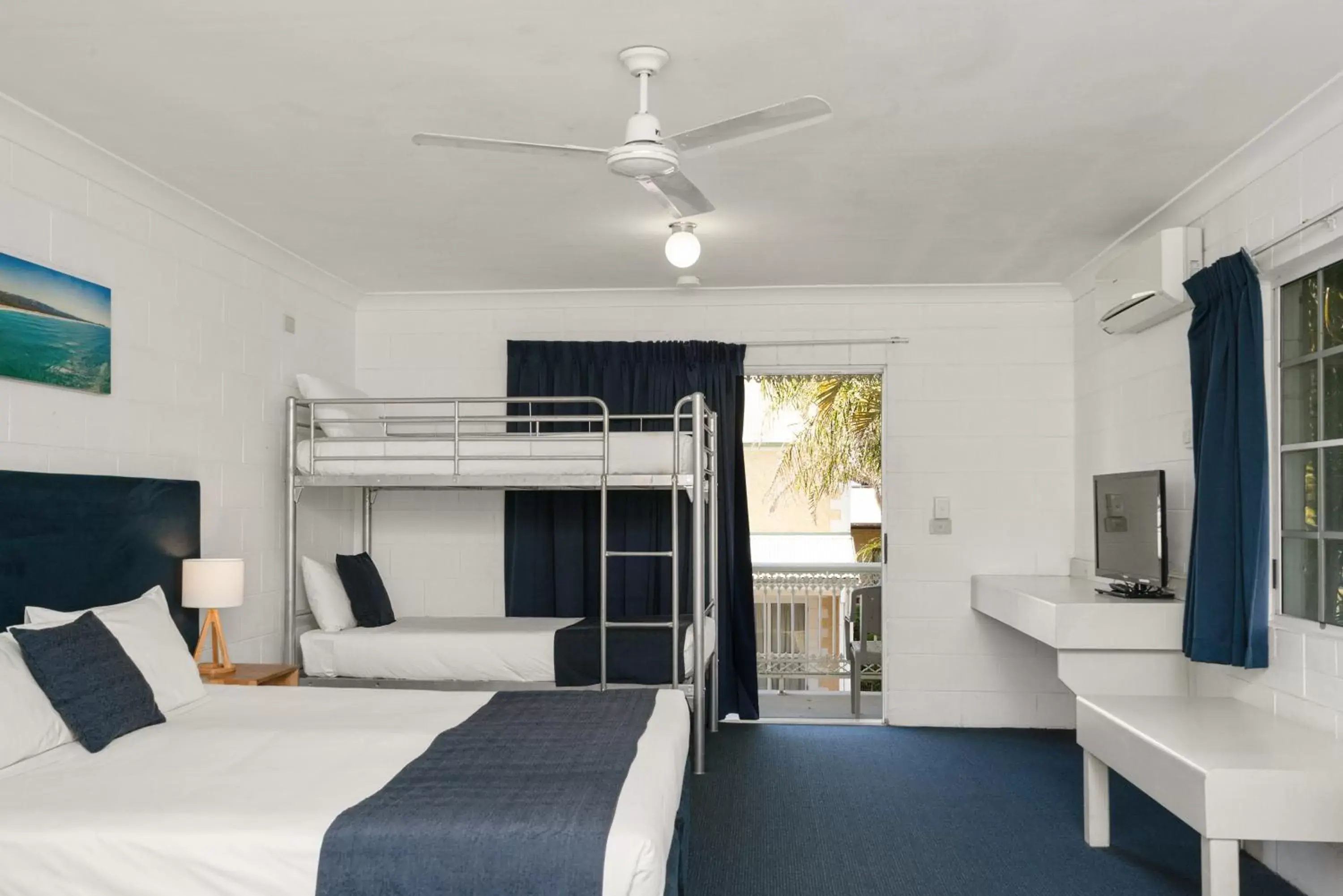 Bunk Bed in Wollongbar Motel