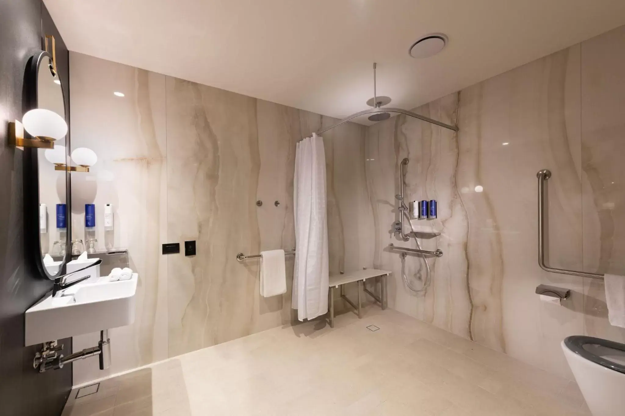 Shower, Bathroom in Dorsett Melbourne