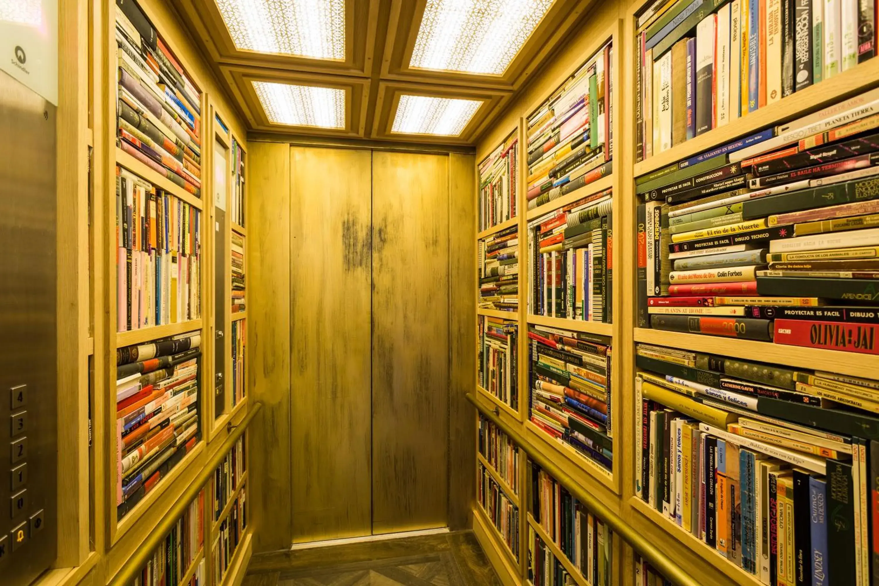 Other, Library in Only YOU Boutique Hotel Madrid