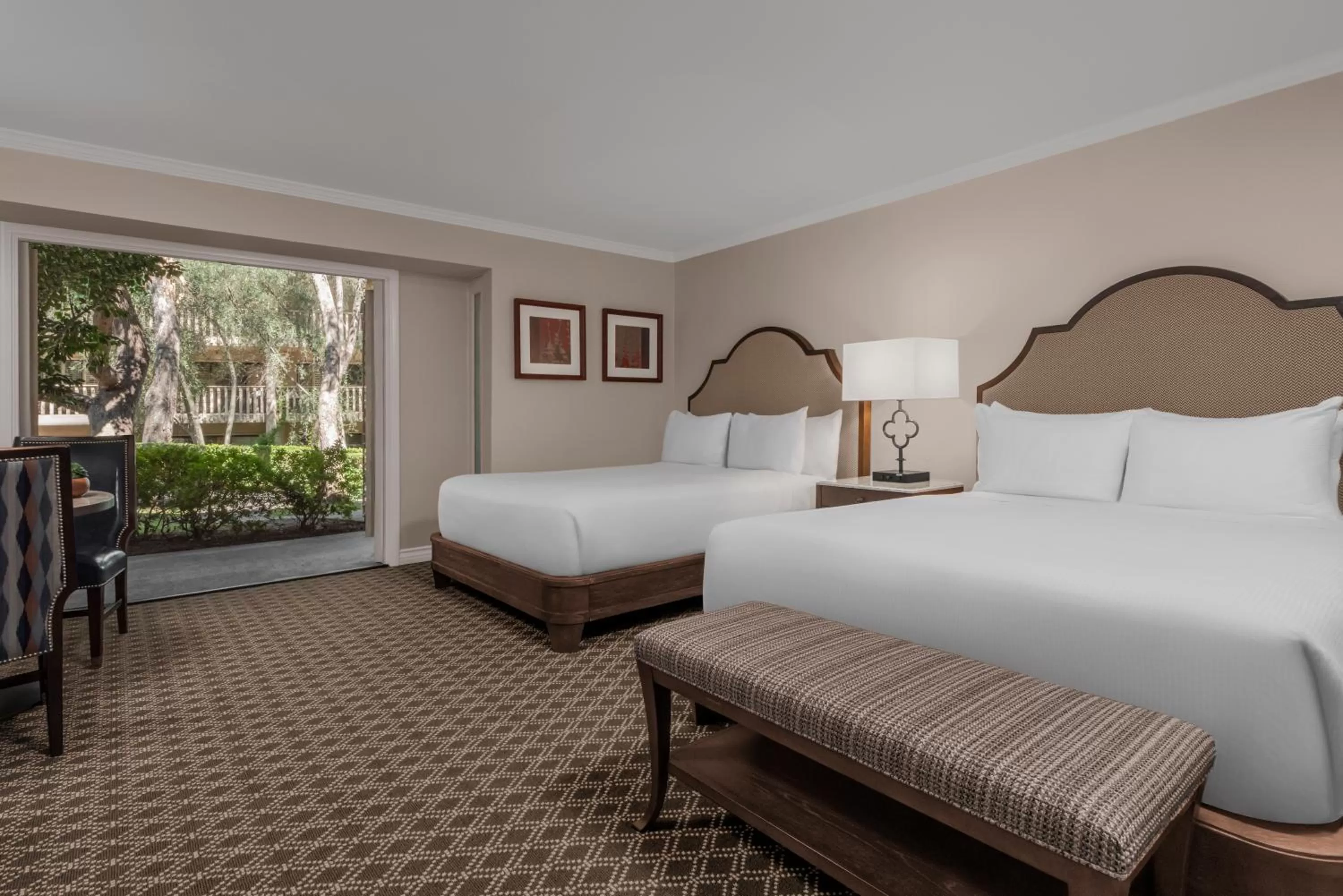 Bedroom, Bed in Rancho Bernardo Inn