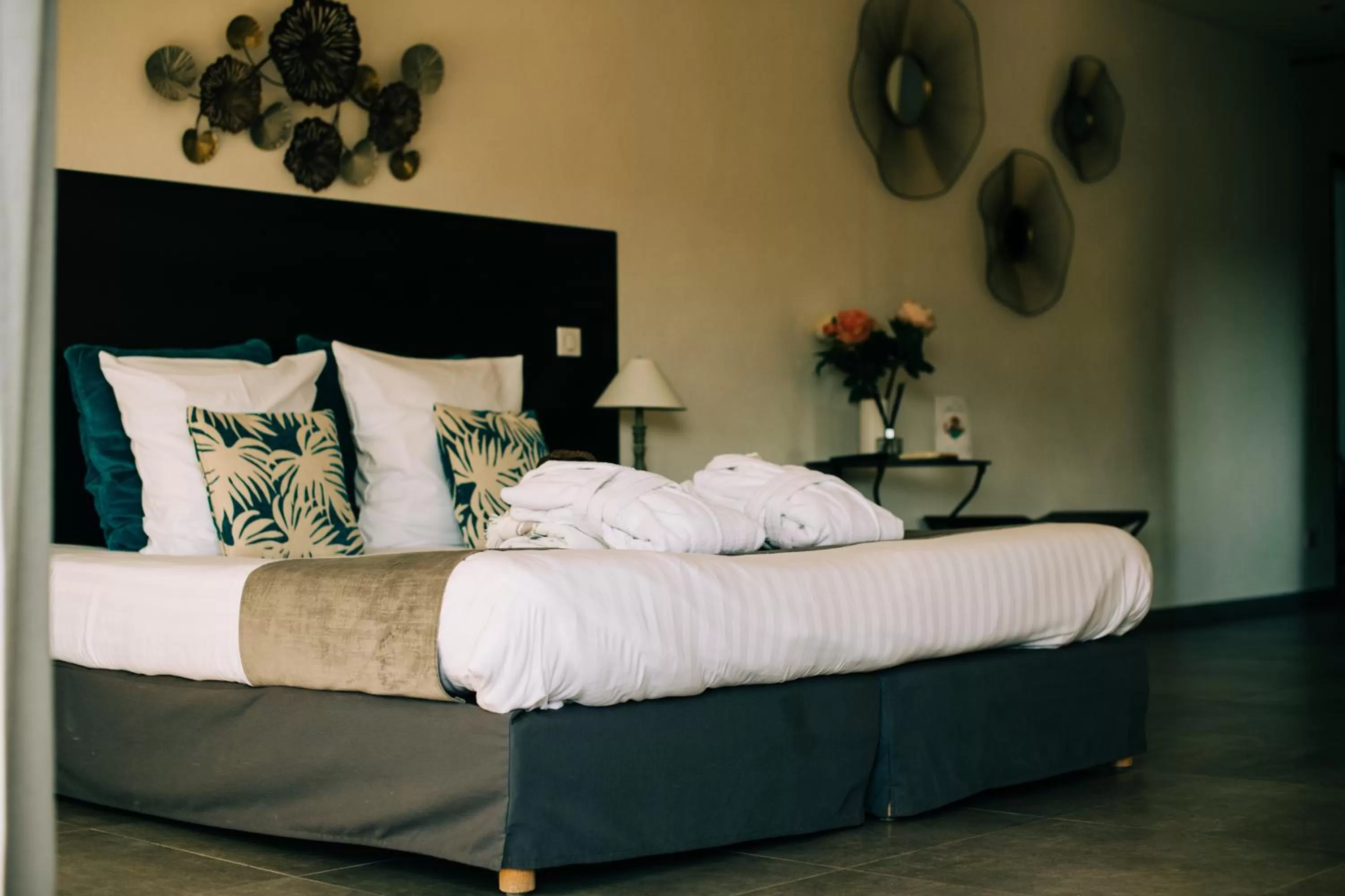 Bed in Clos Saint-Michel Resort & Spa