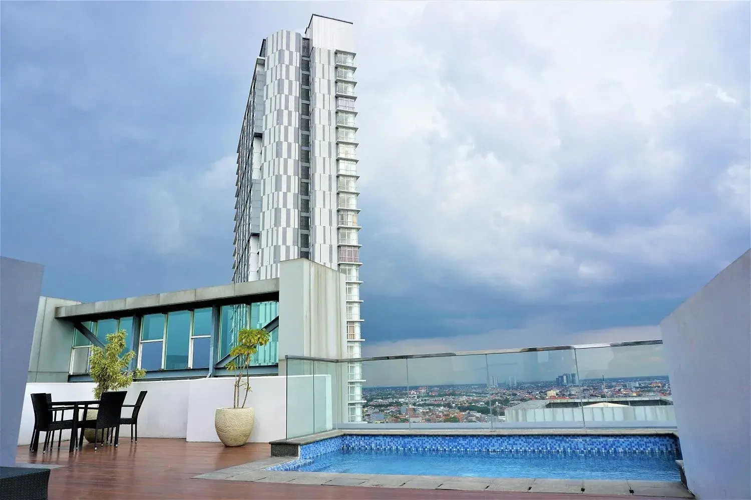 Swimming Pool in Midtown Residence Marvell City Surabaya