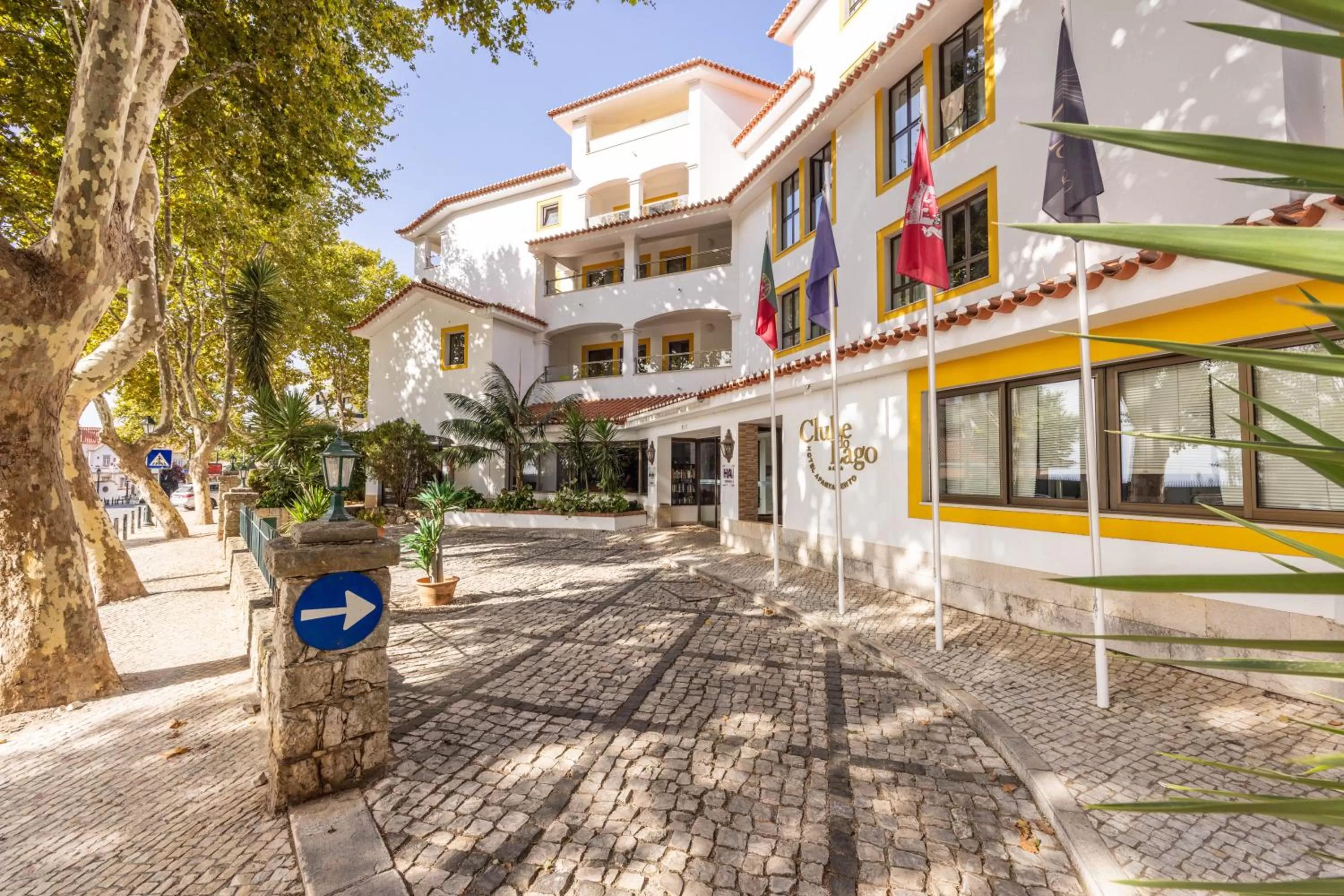 Property building in Clube do Lago Hotel