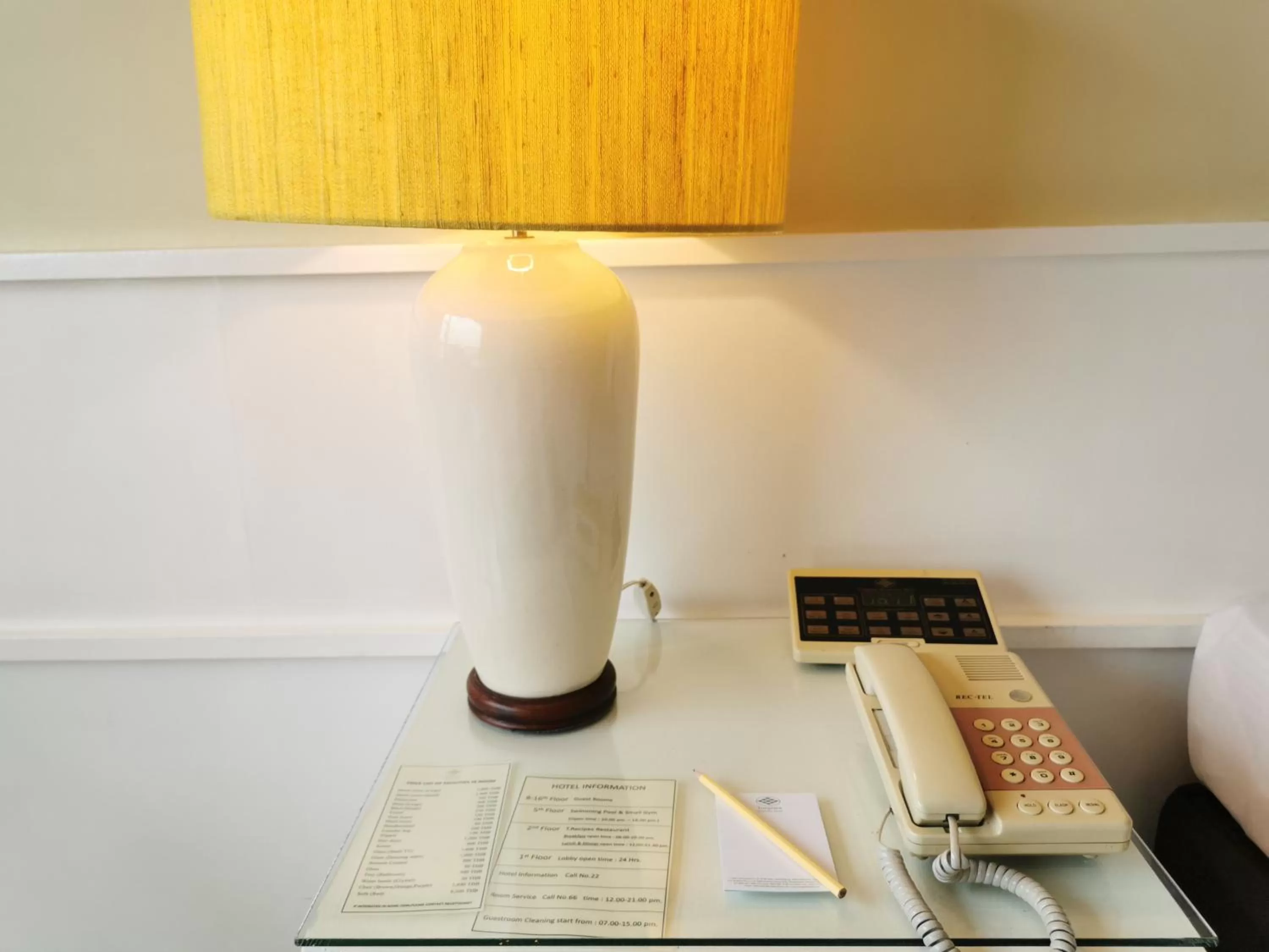 Business facilities in Tongtara Riverview Hotel