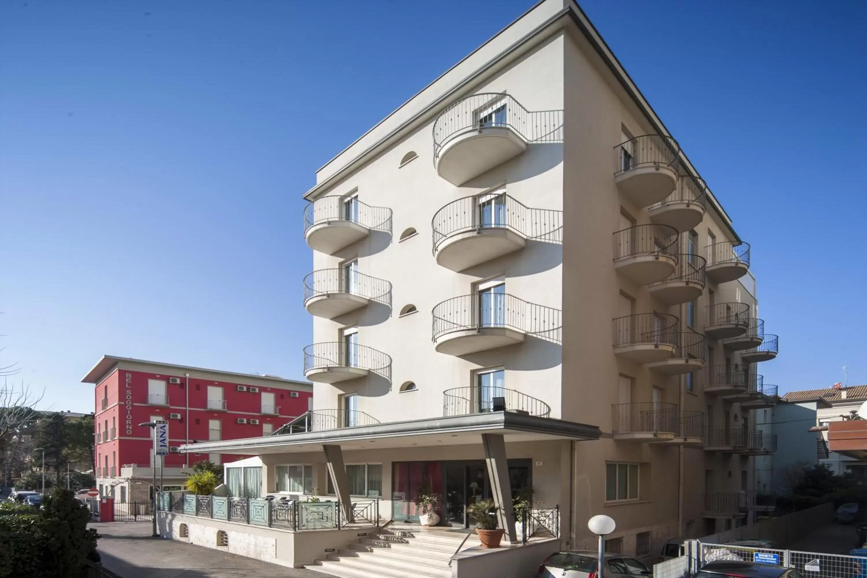 Property Building in Hotel Jana