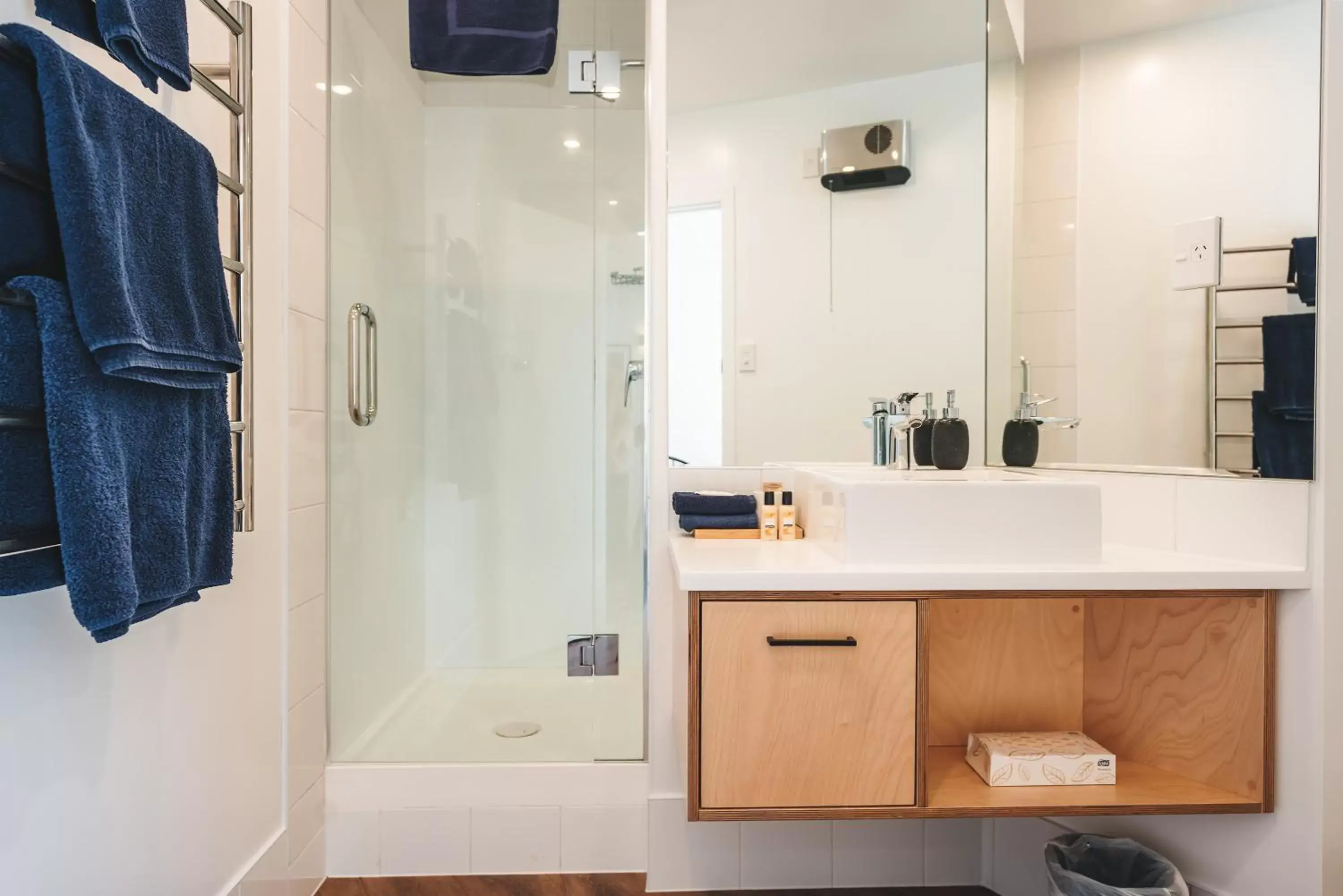 Bathroom in Blue Peaks Lodge