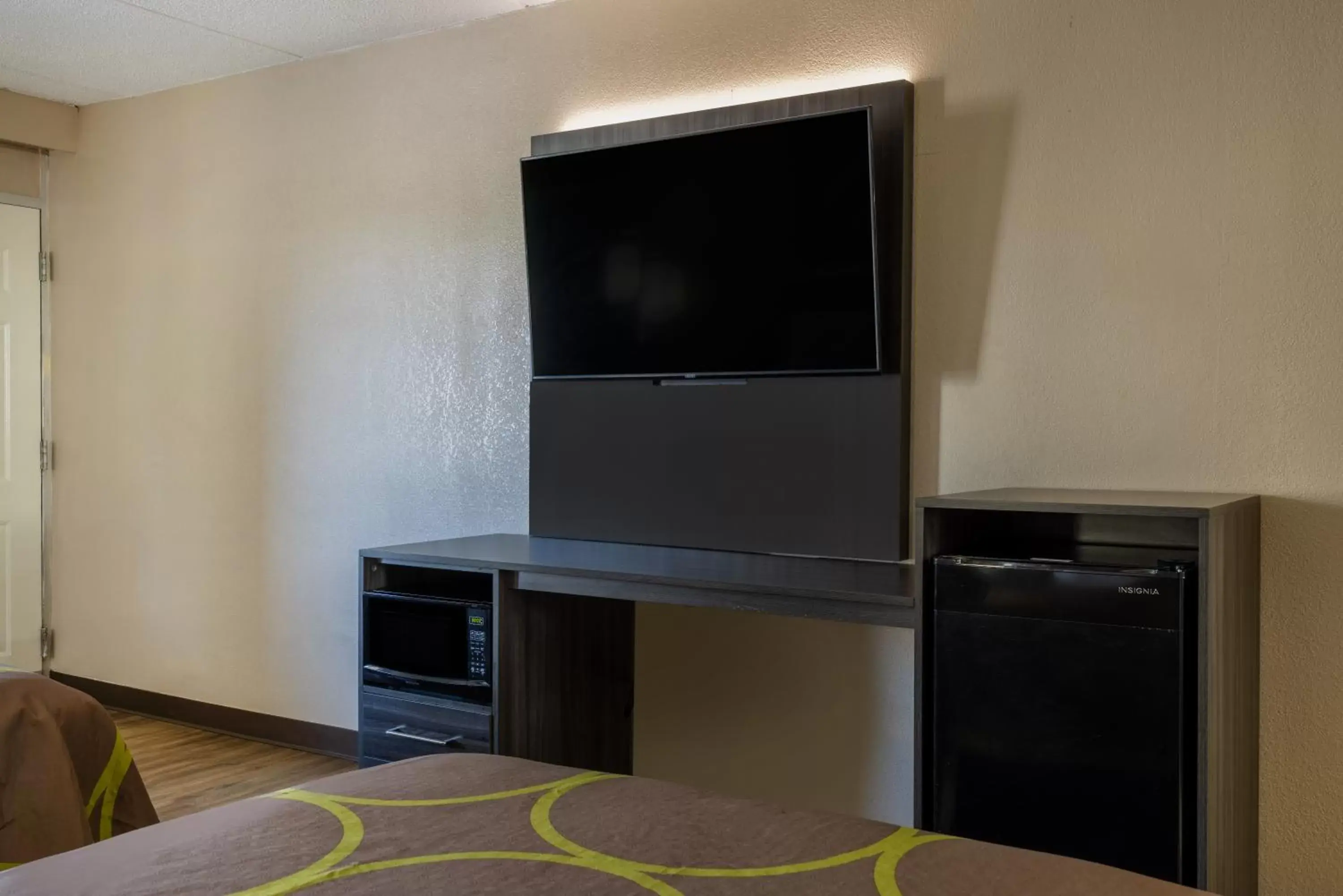 TV and multimedia, TV/Entertainment Center in Super 8 by Wyndham McDonough GA