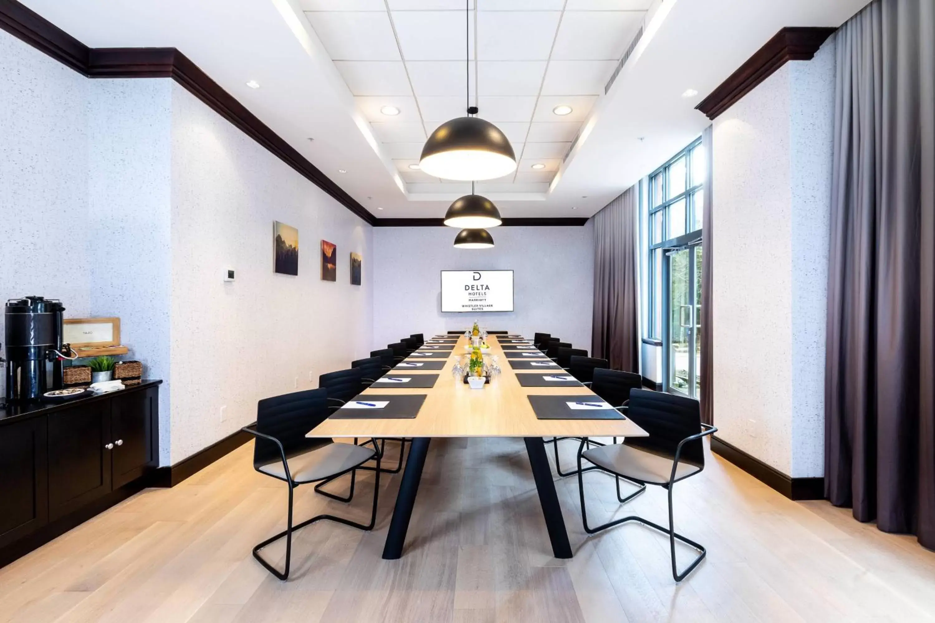 Meeting/conference room in Delta Hotels by Marriott Whistler Village Suites