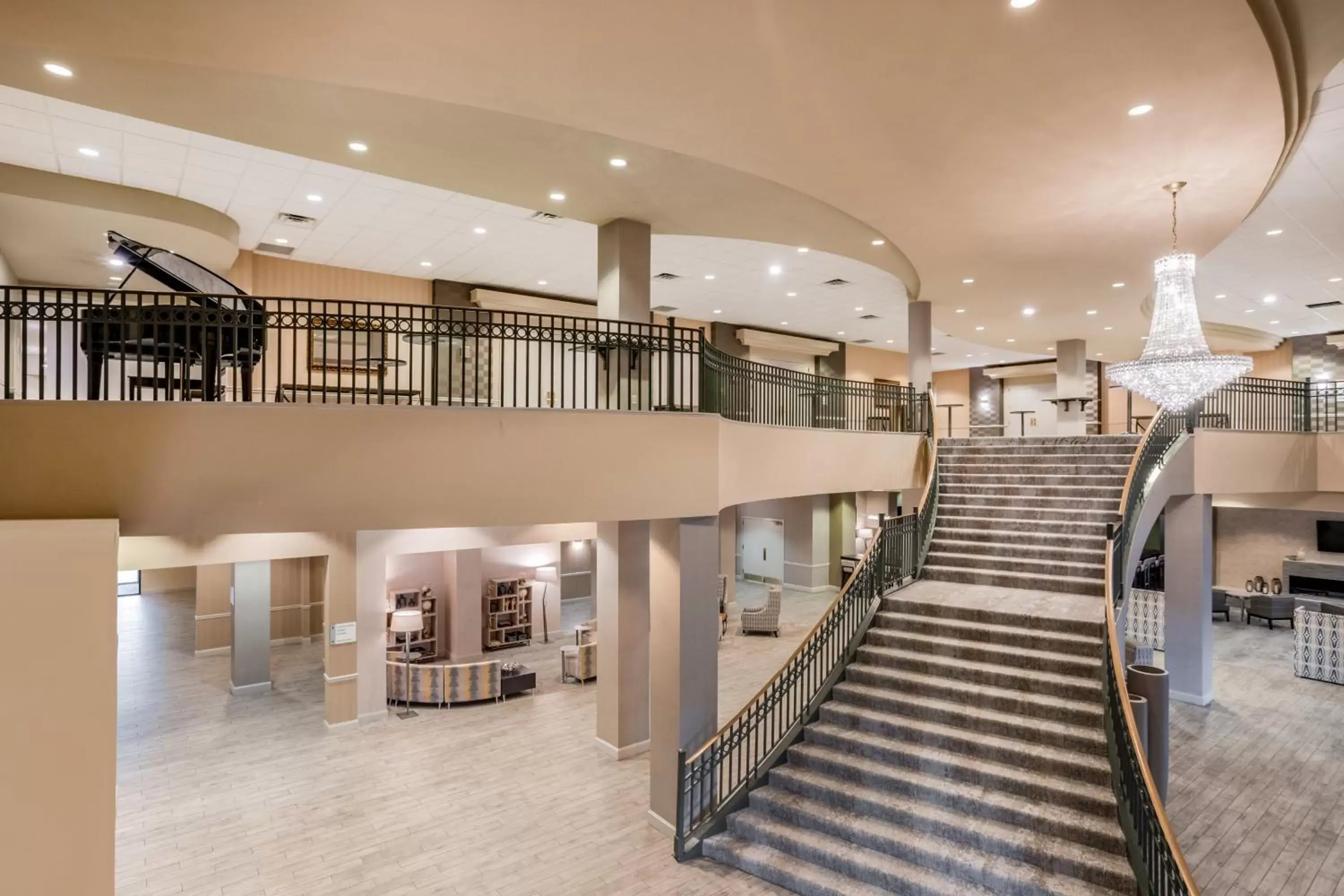 Property building in Holiday Inn Lafayette-City Centre by IHG Property building in Holiday Inn Lafayette-City Centre by IHG