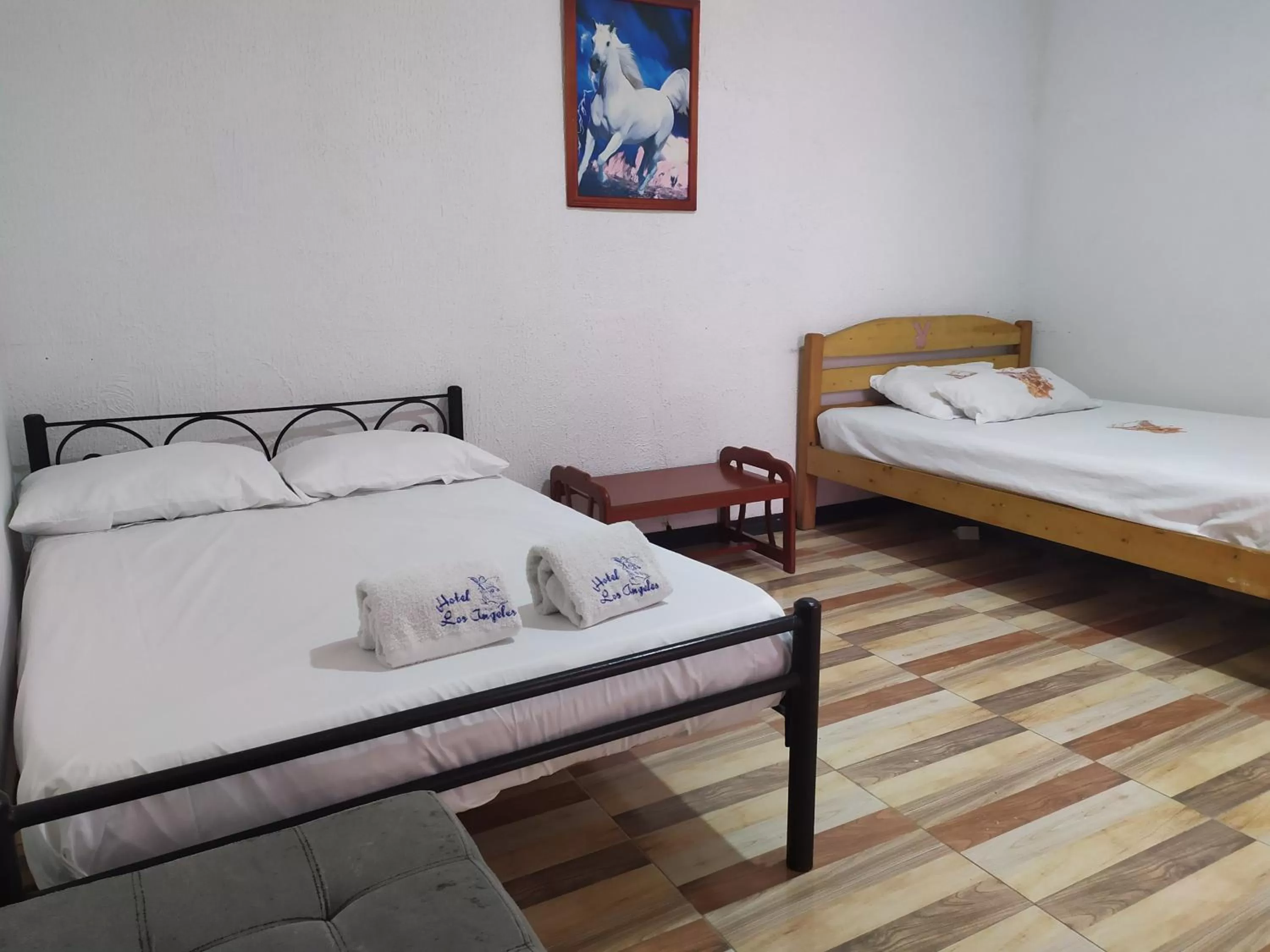 Bed in HOTEL LOS ÁNGELES