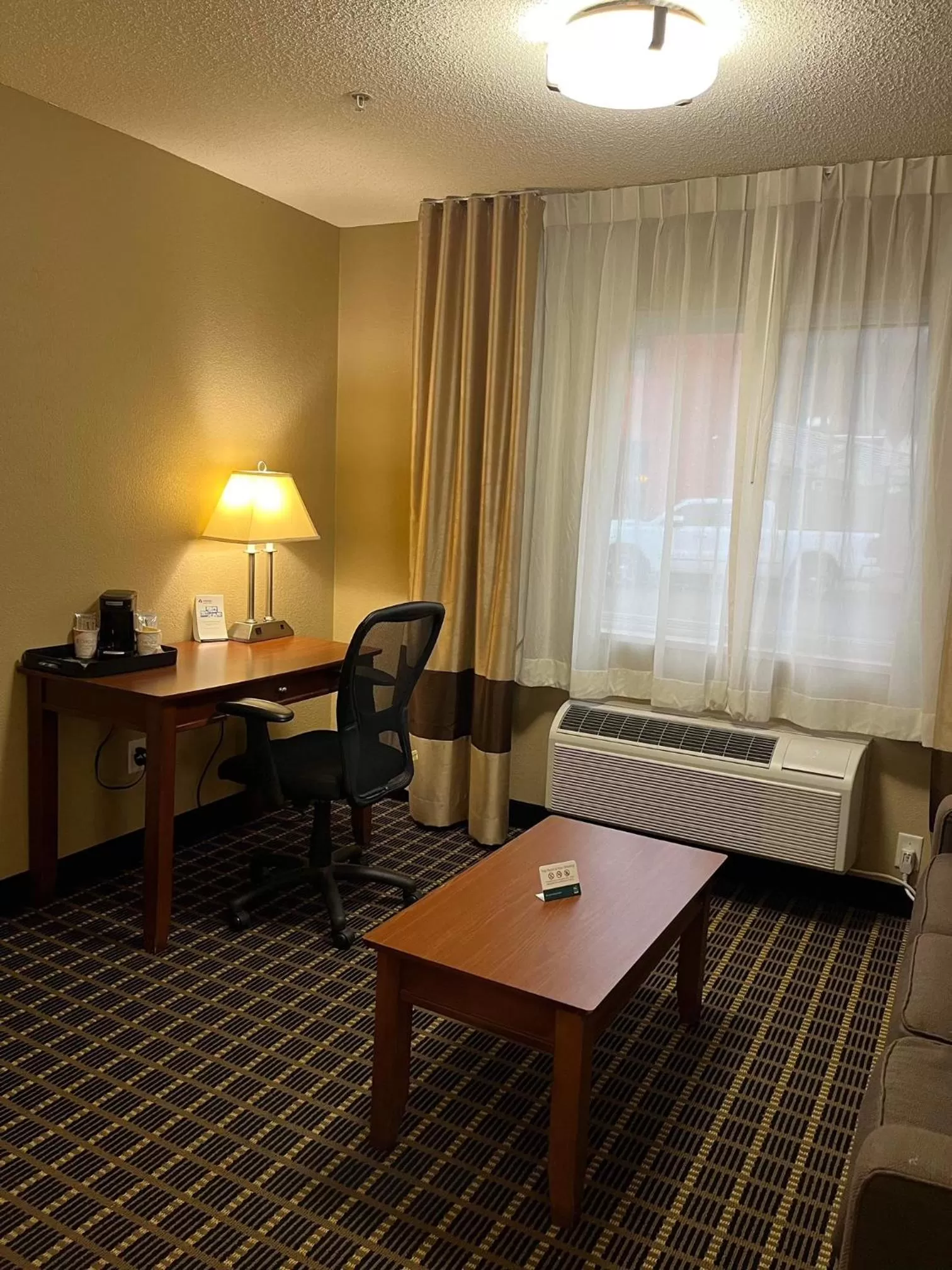 TV and multimedia in Quality Inn & Suites Bradford