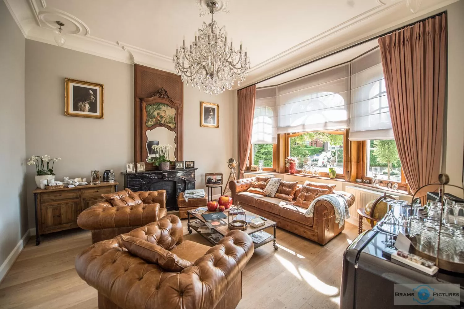 Communal lounge/ TV room in Villa Copis