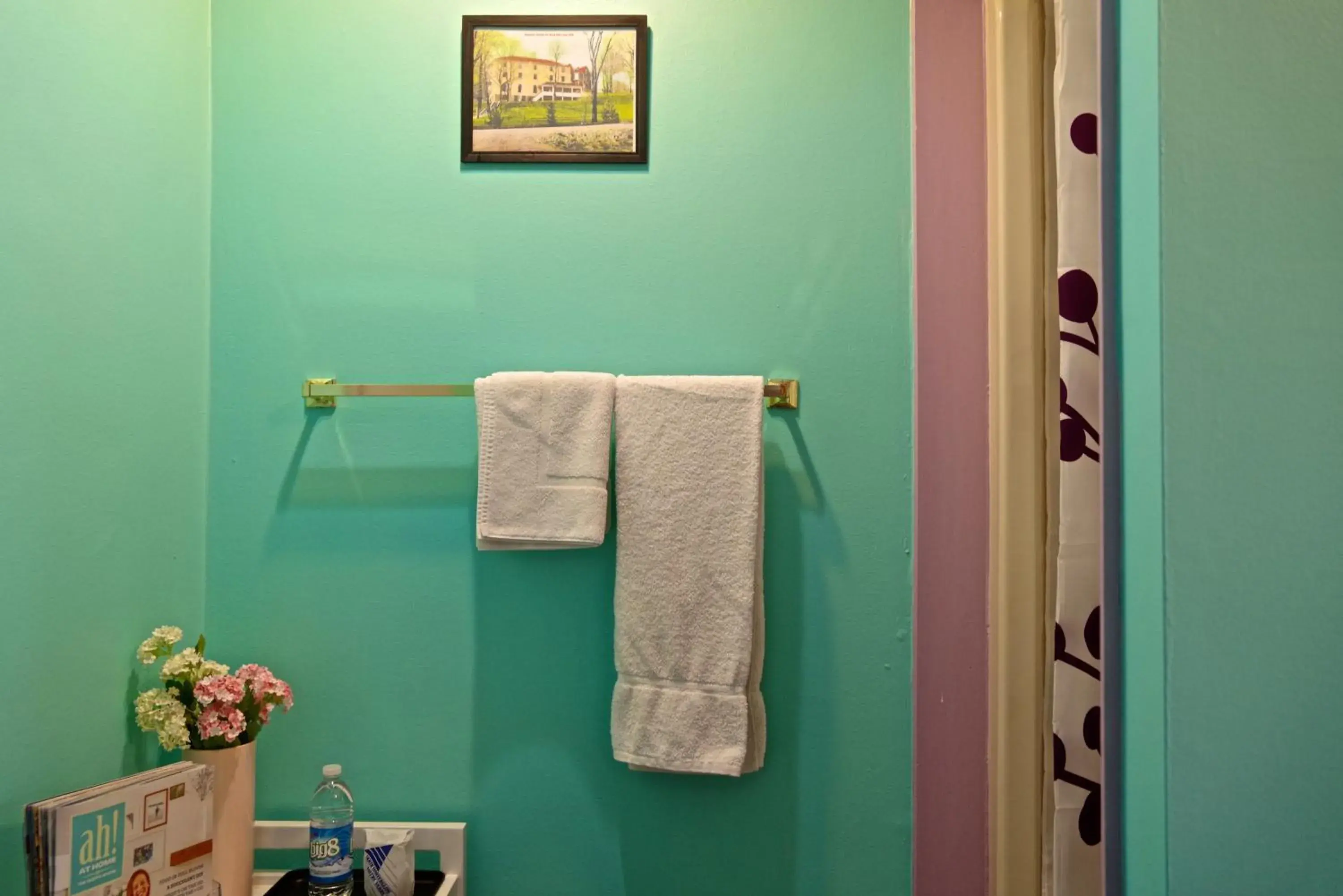 Bathroom in Braeside Country Inn