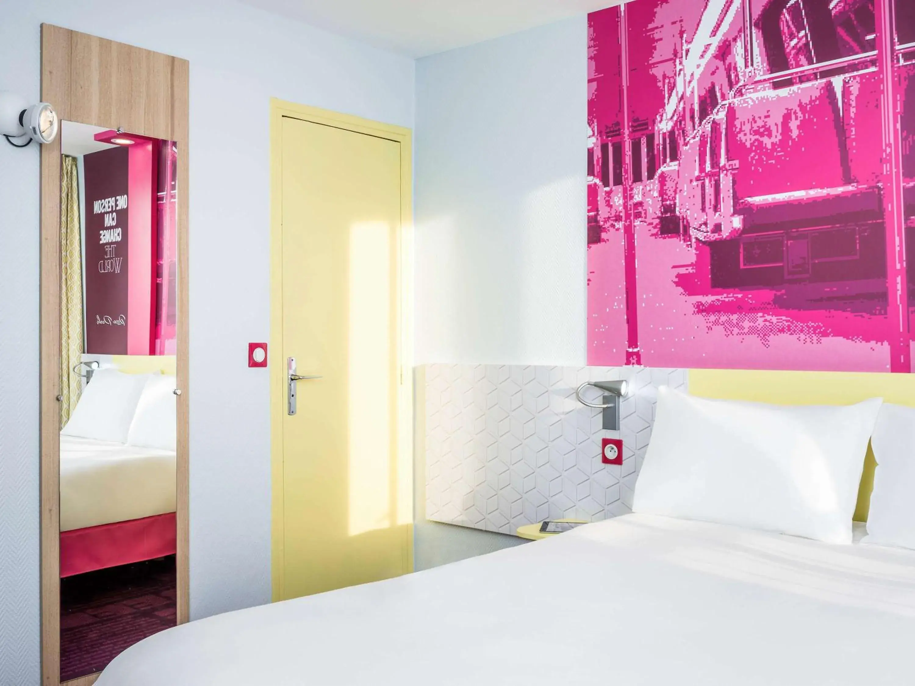 Photo of the whole room, Bed in Ibis Styles Paris Crimée La Villette