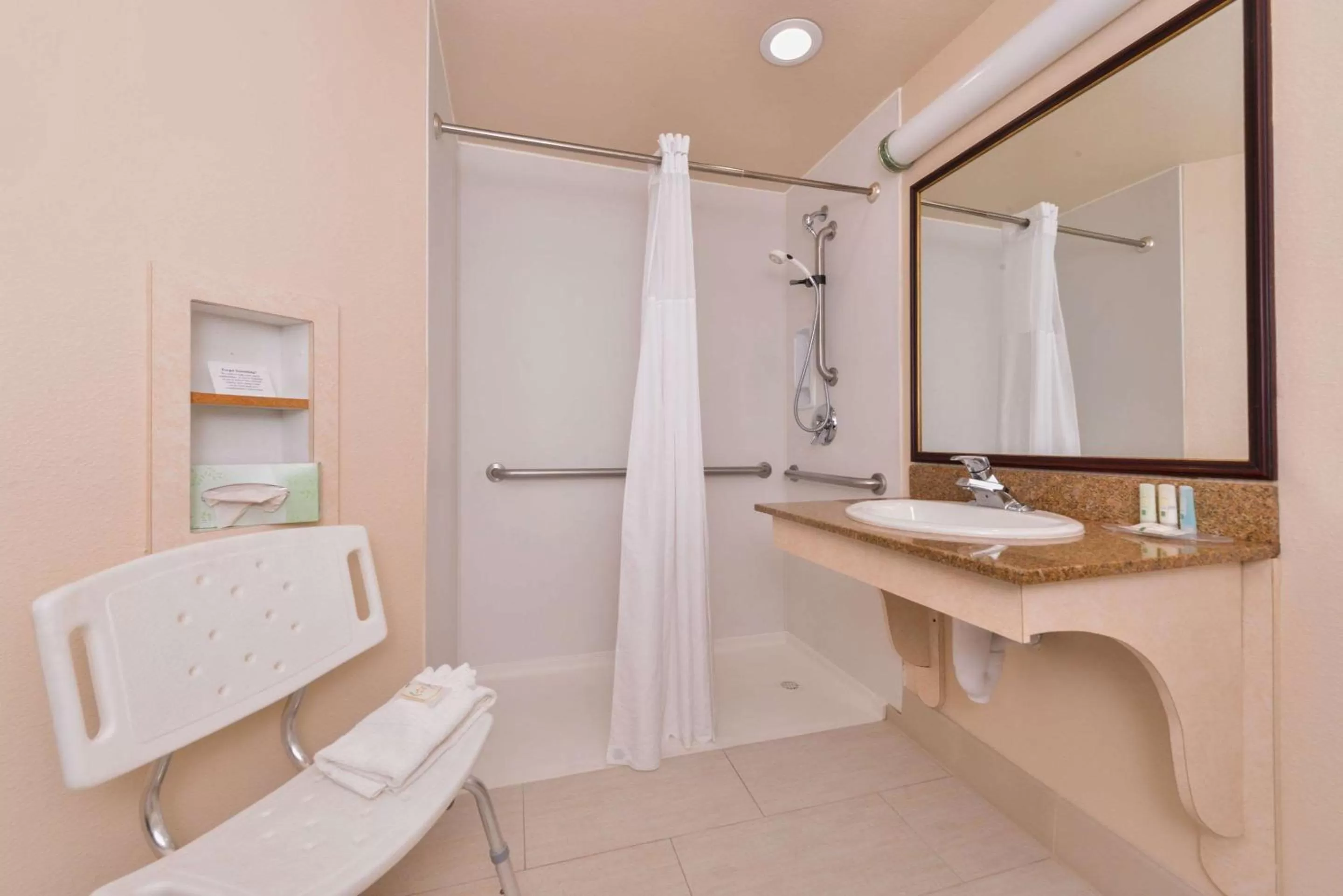 Bathroom in Hotel Nova SFO