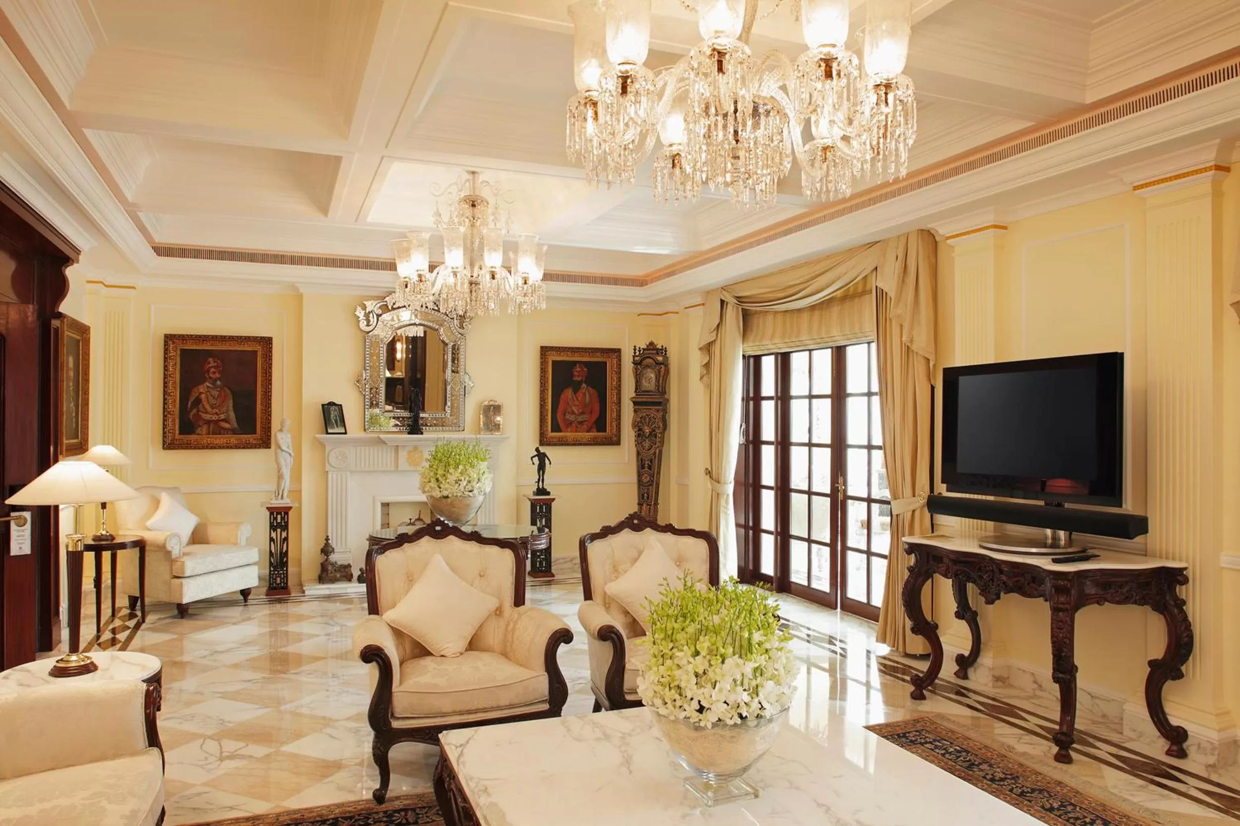 Living room in The Imperial, New Delhi