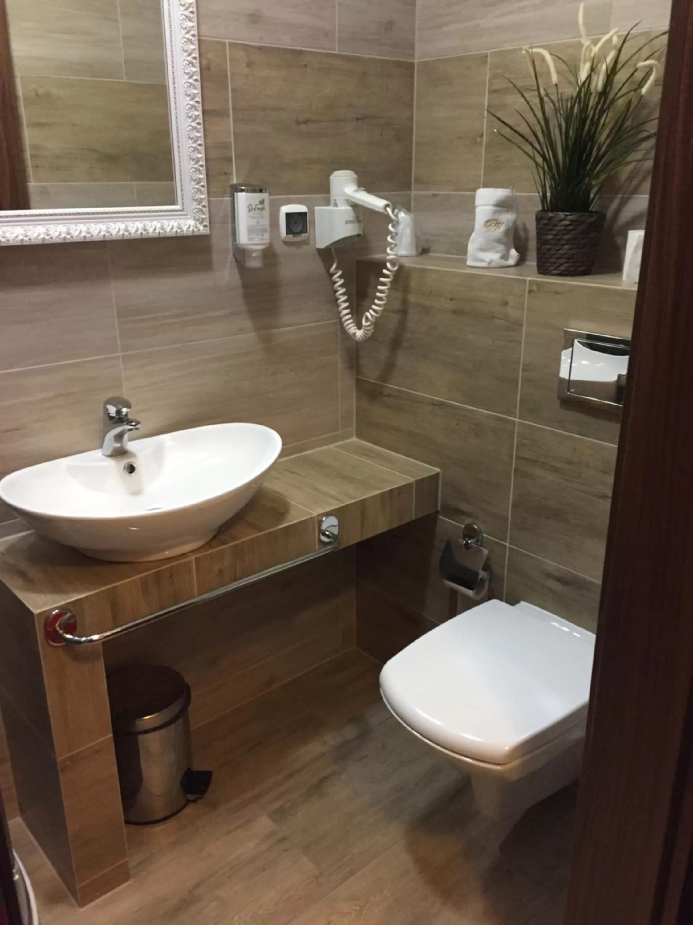 Virgo B&B Biznes Rumia