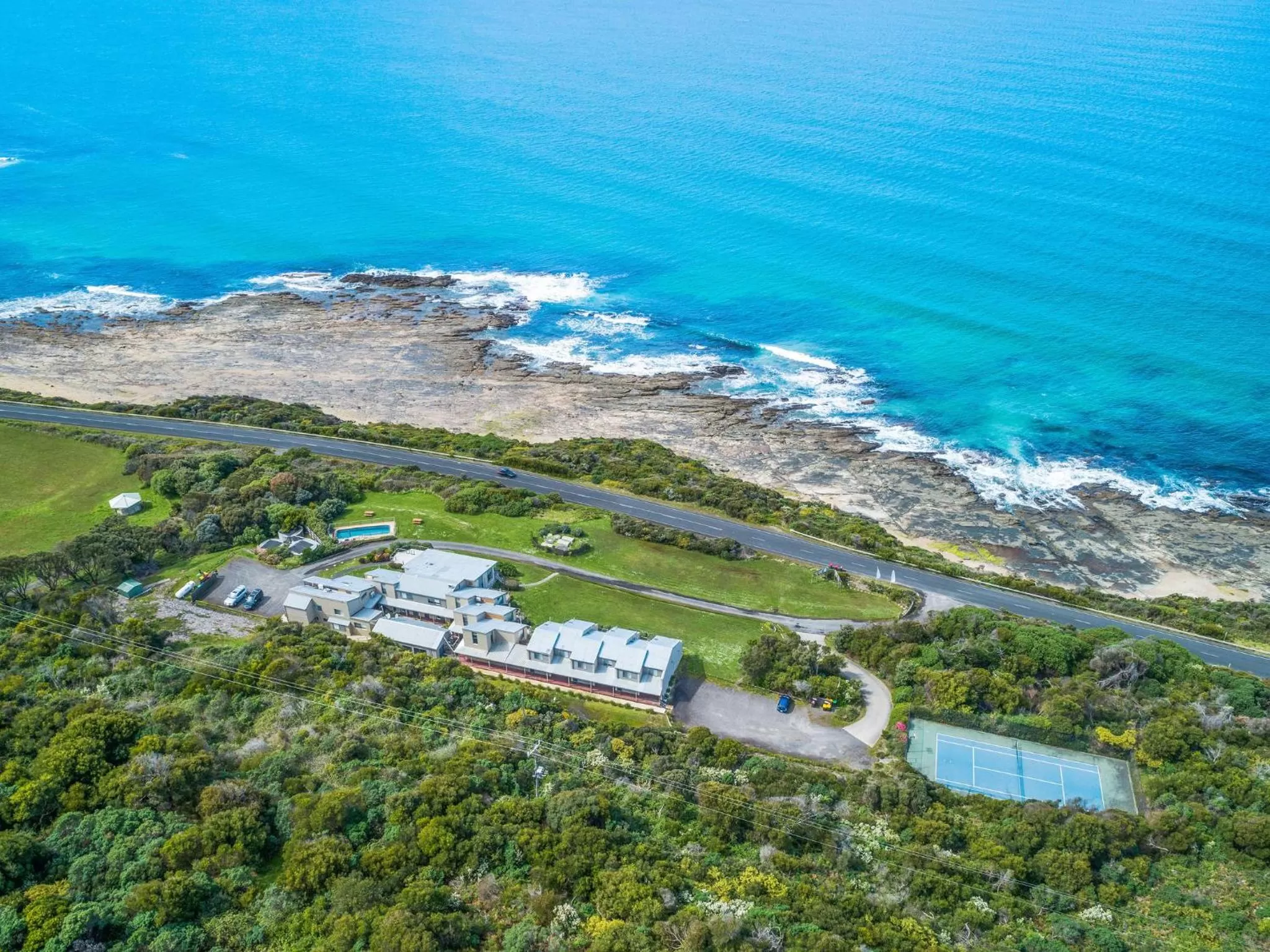 Swimming pool, Bird's-eye View in Whitecrest Eco Apartments Great Ocean Road
