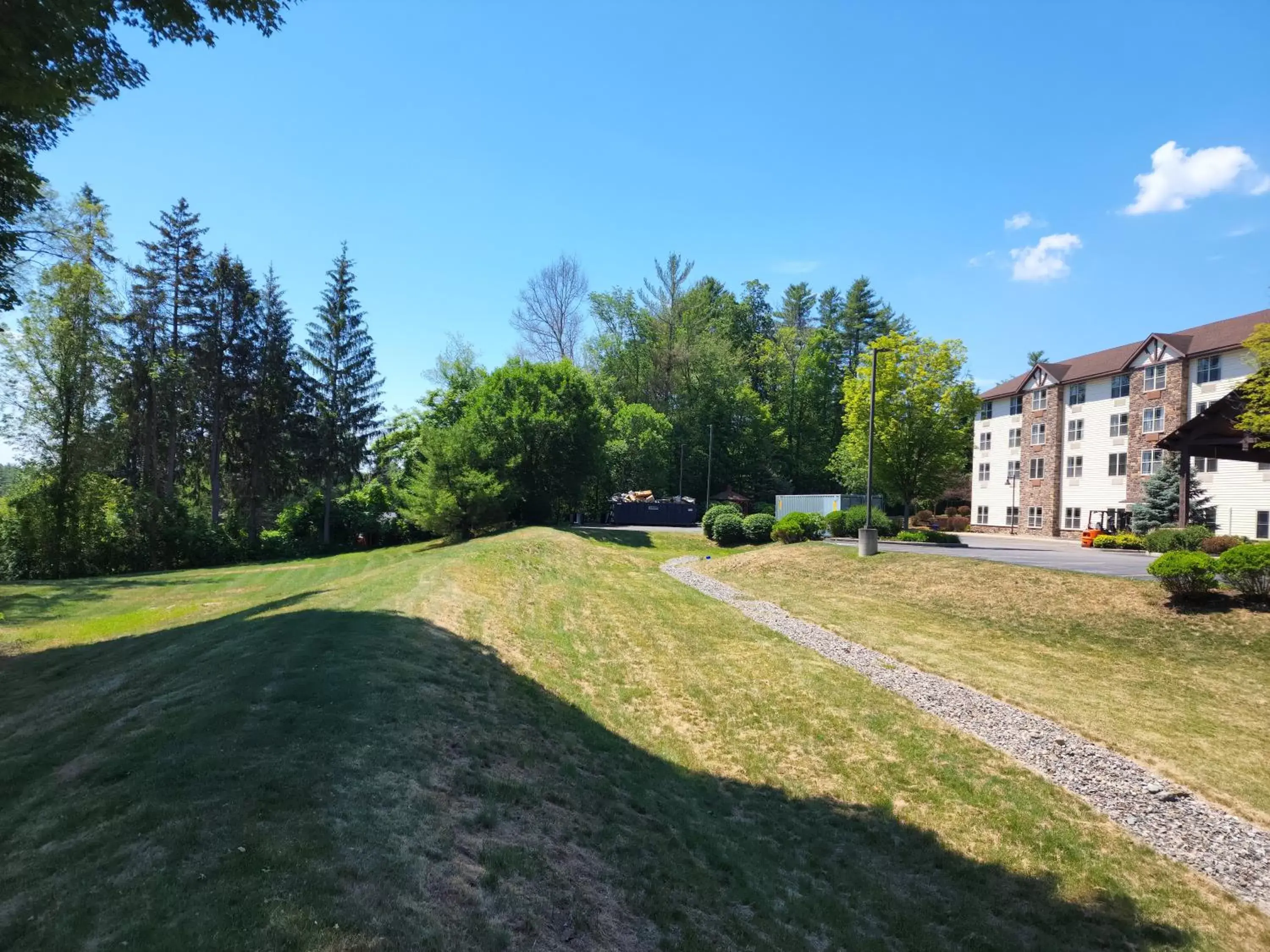 Property building, Garden in The George NY