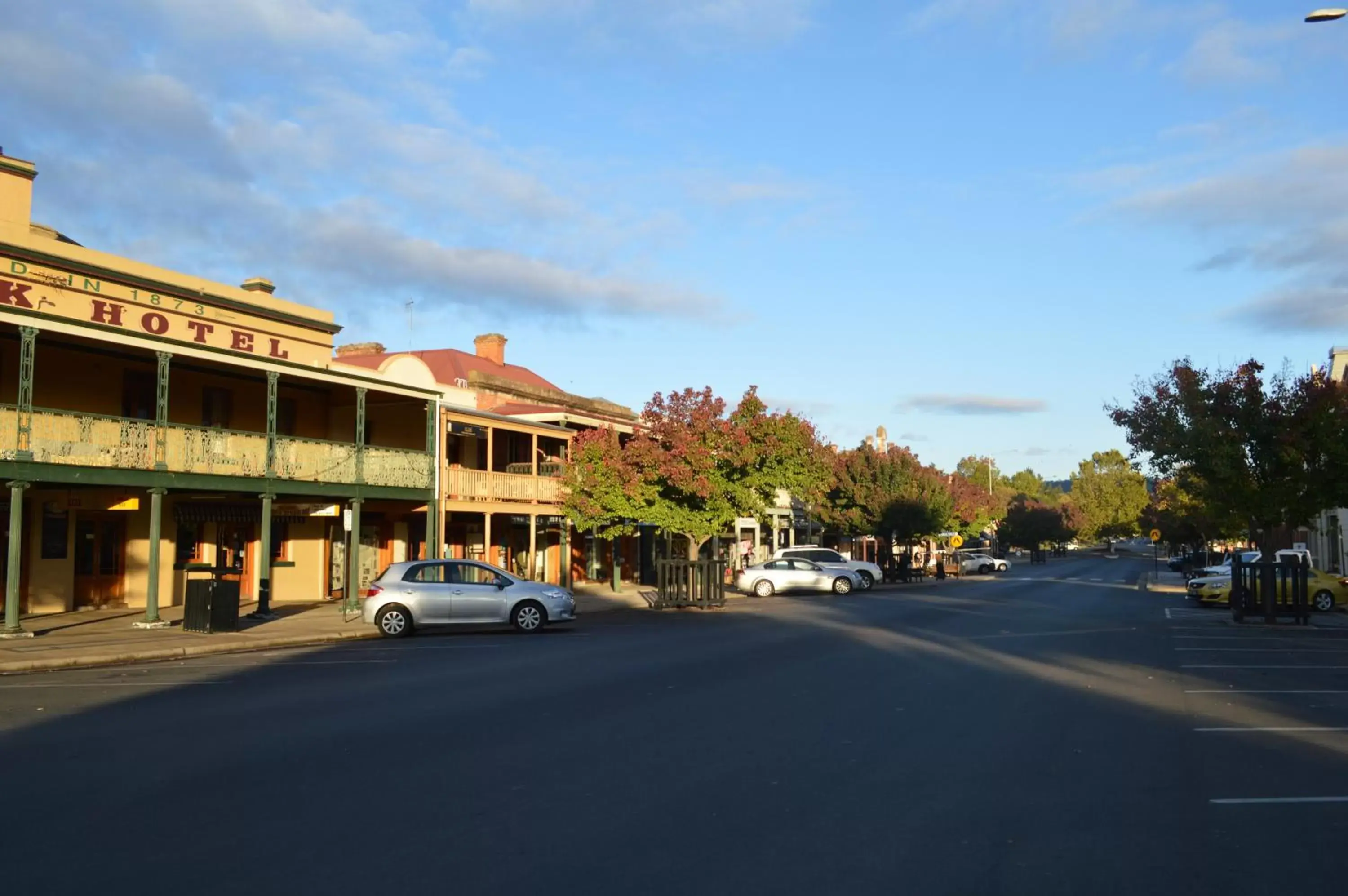 Shopping Area, Property Building in Wanderlight Motor Inn