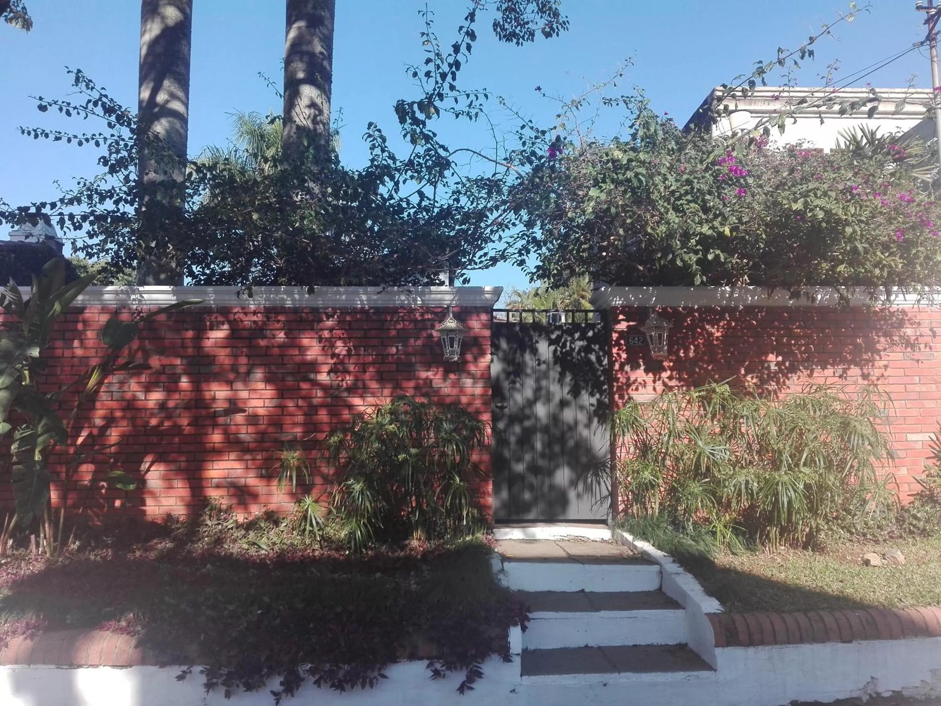 Property building in Granados